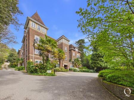 Branksome Wood Road, Bournemouth