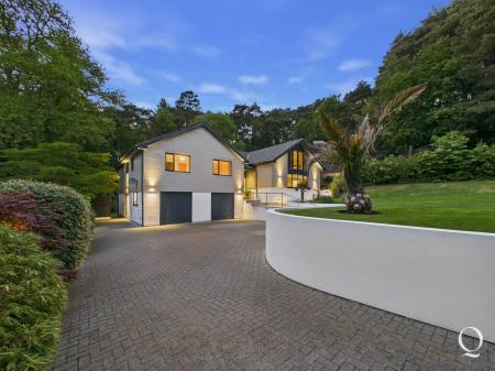 Ashwood Drive, Broadstone