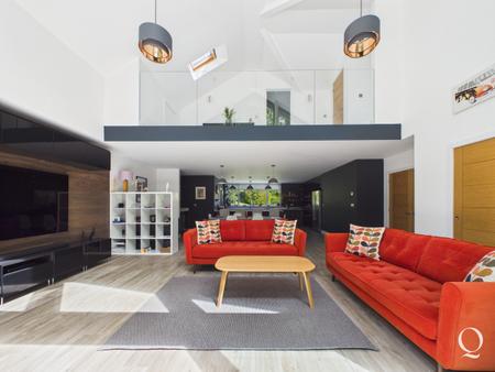 Ashwood Drive, Broadstone