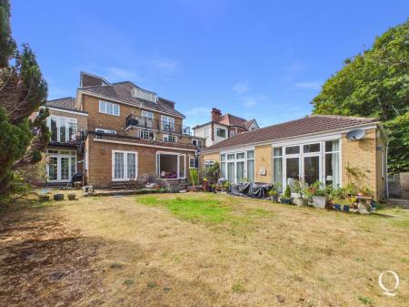 Studland Road, Alum Chine
