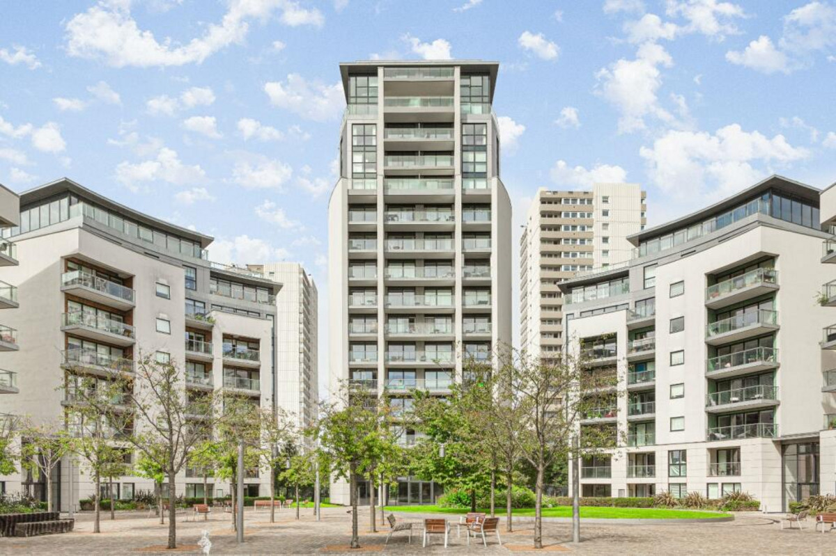 Pump House Crescent, Brentford, TW8