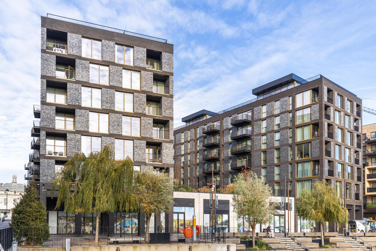 Bradshaw Yard, Brentford, TW8