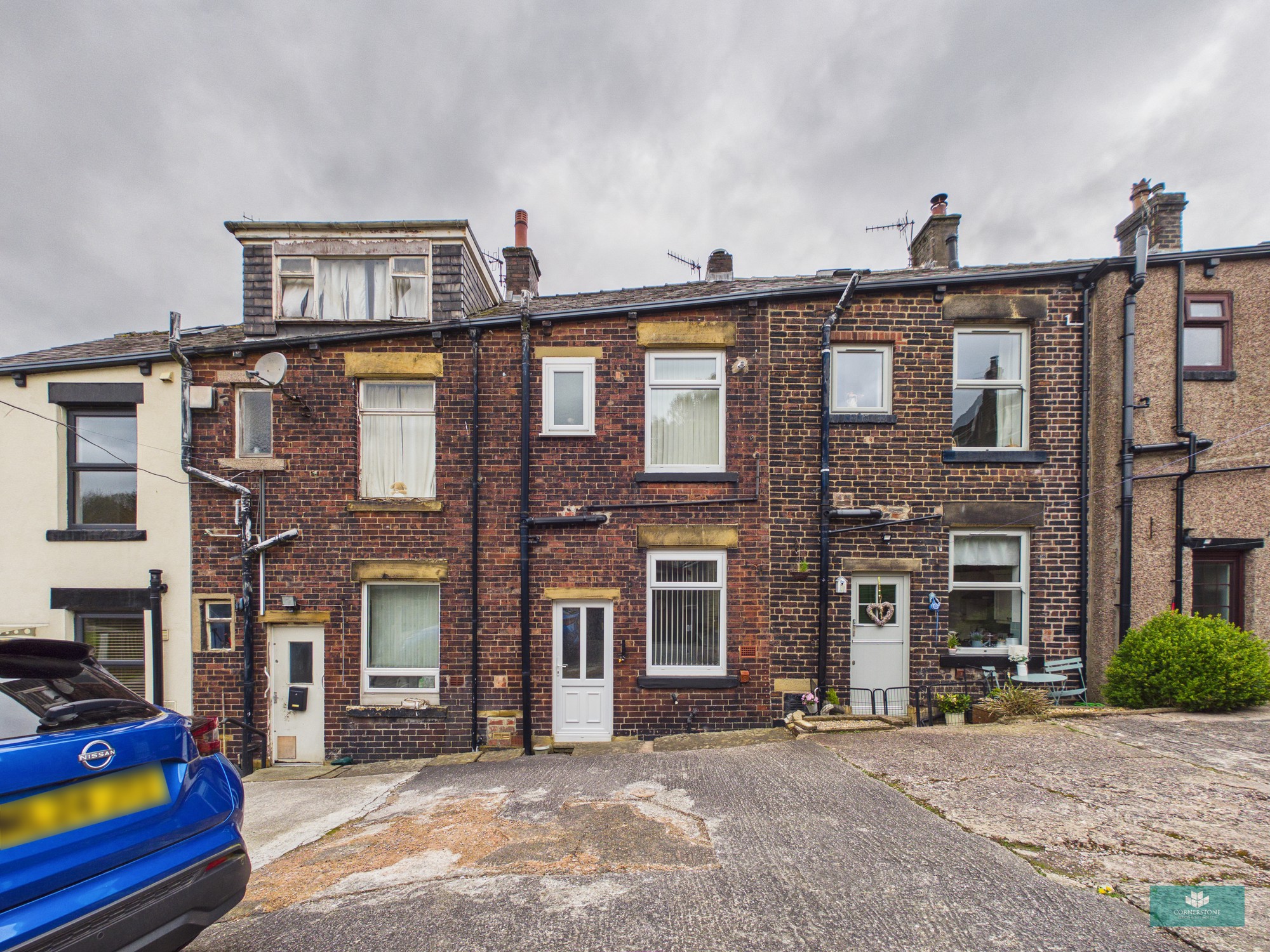 Delph Lane, Delph
