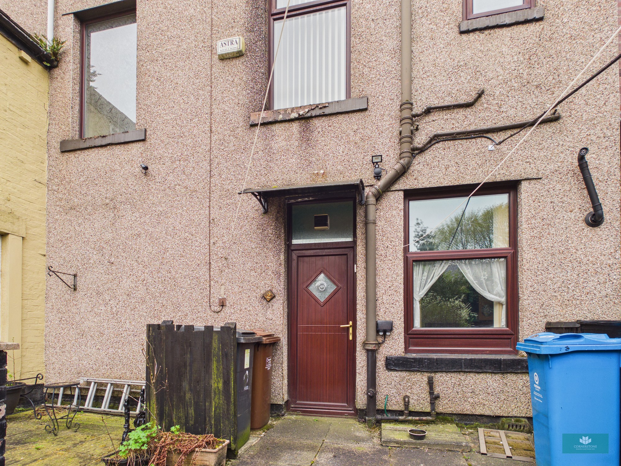 Siddall Street, Shaw