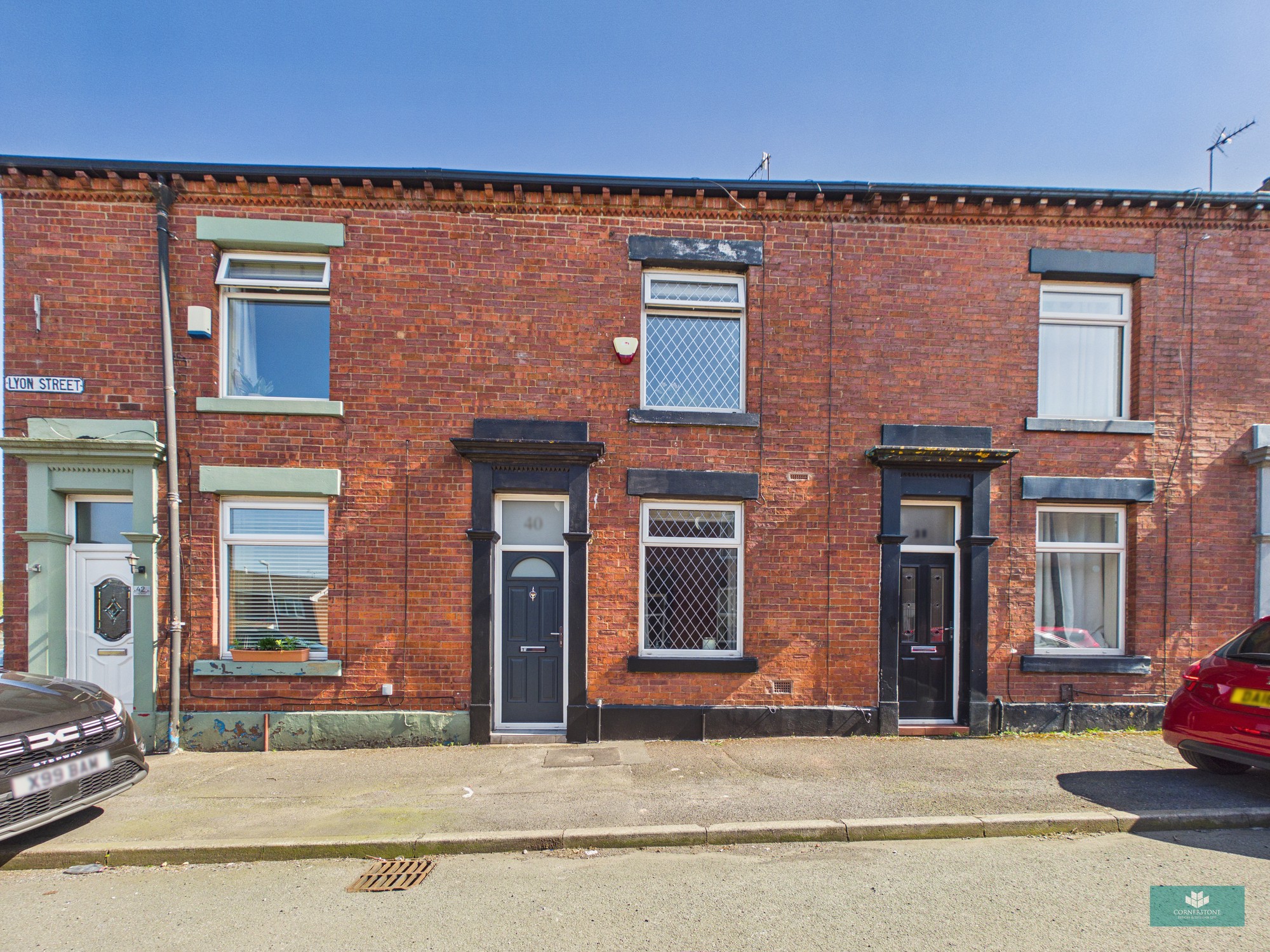 Lyon Street, Shaw