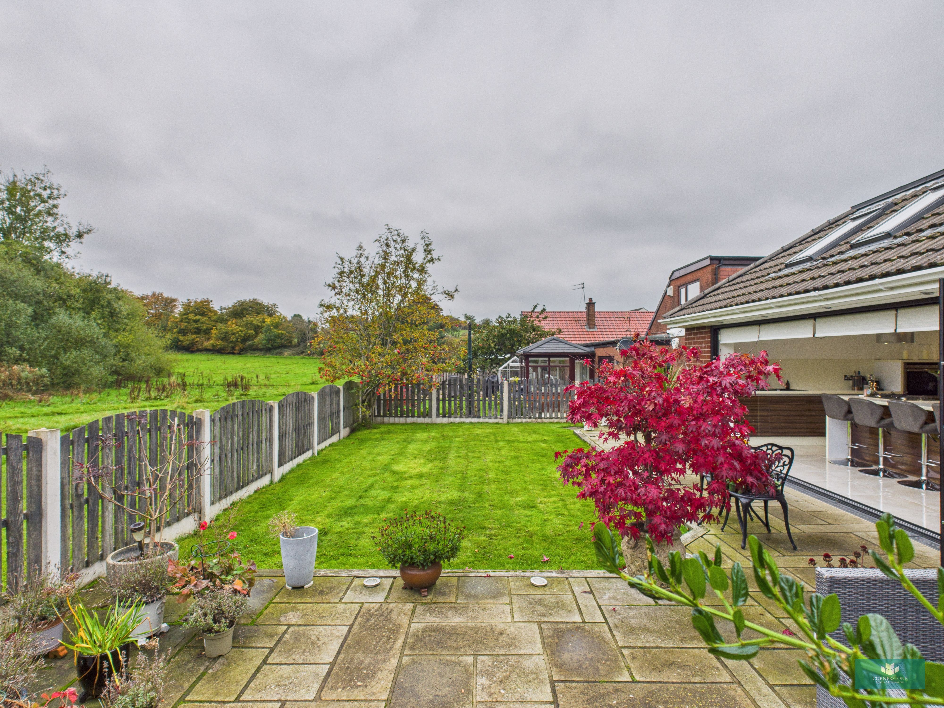Brellafield Drive, Shaw