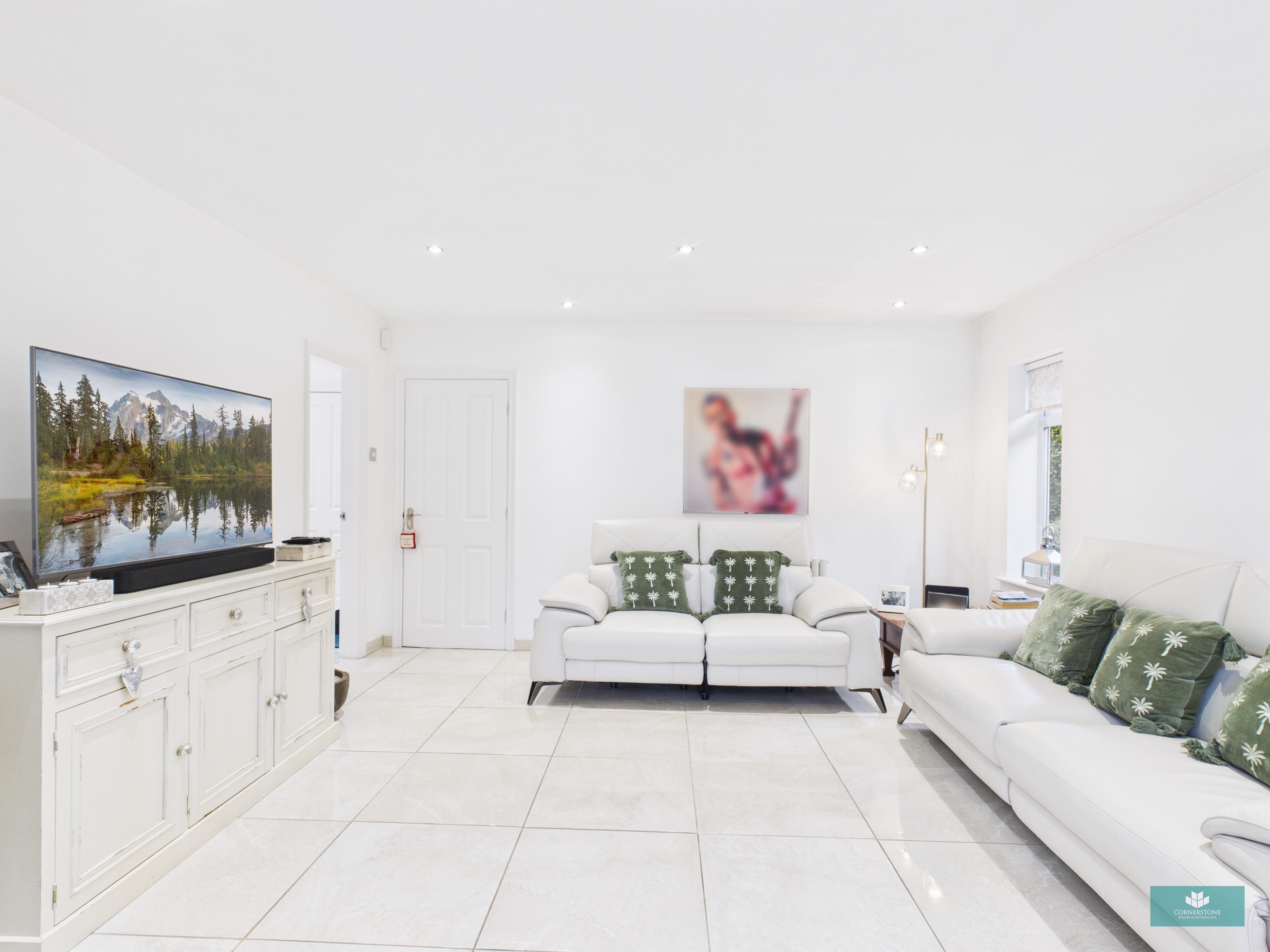 Brellafield Drive, Shaw