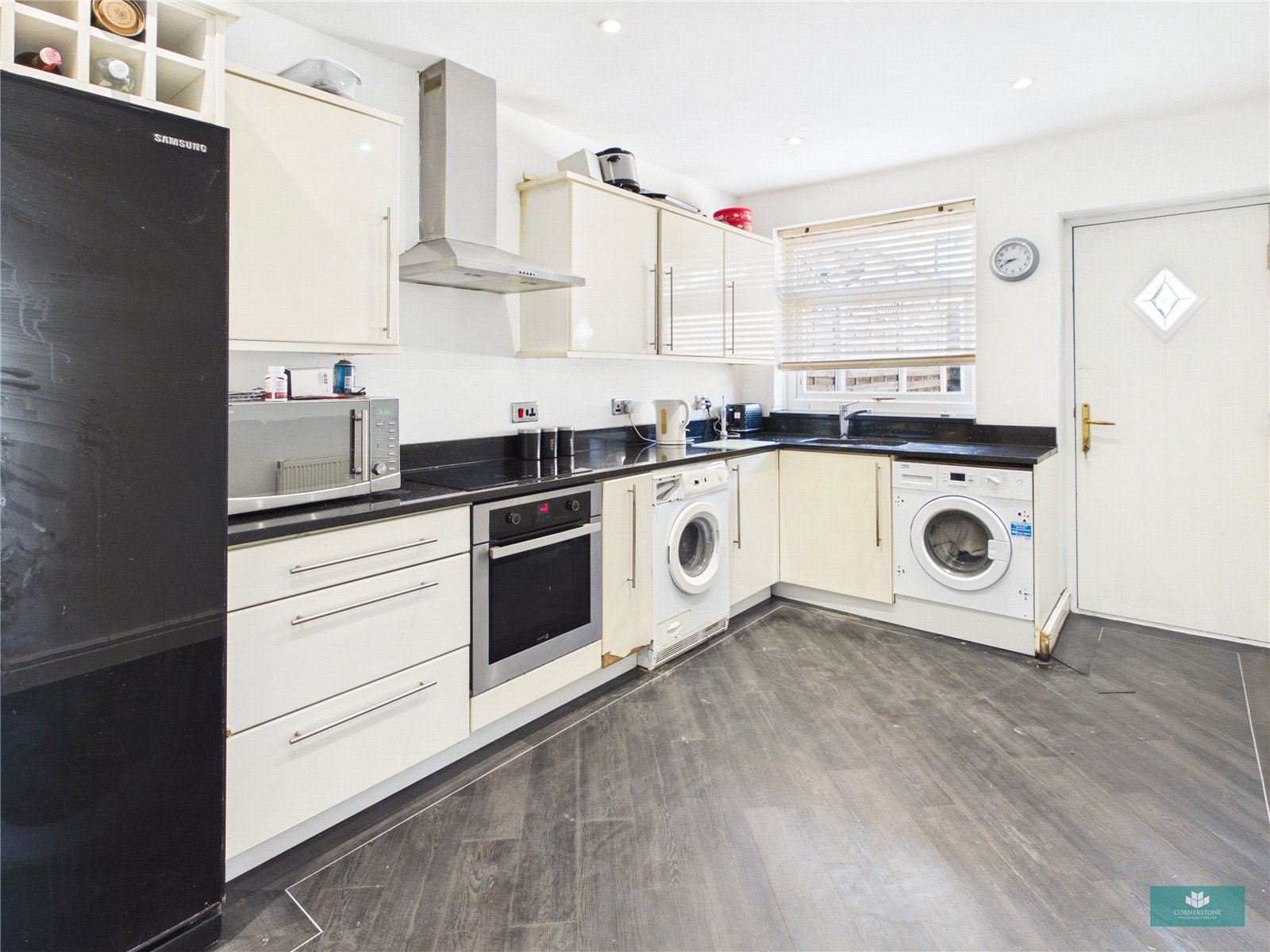 Farrowdale Ave, Shaw