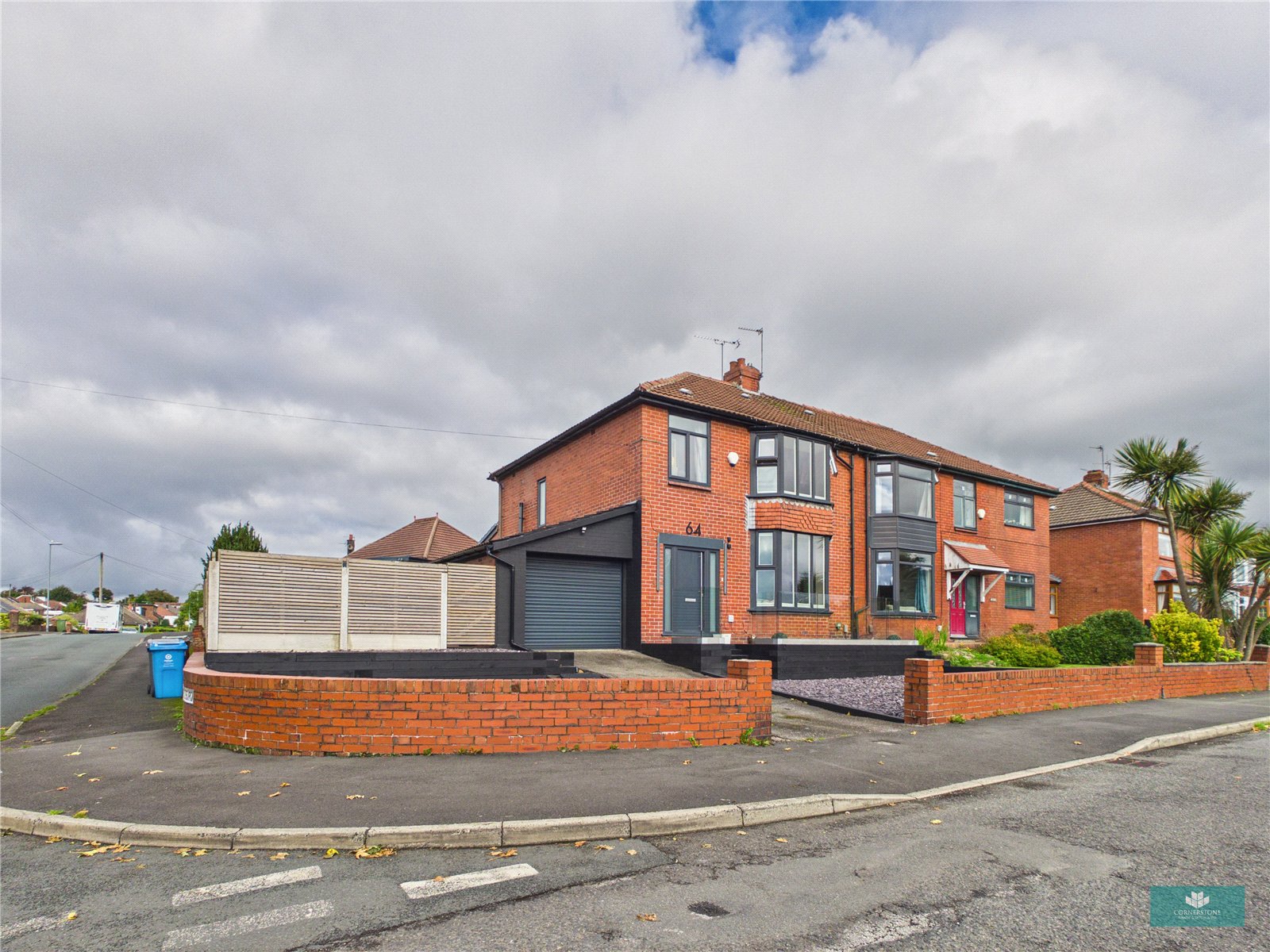 Edward Road, Shaw