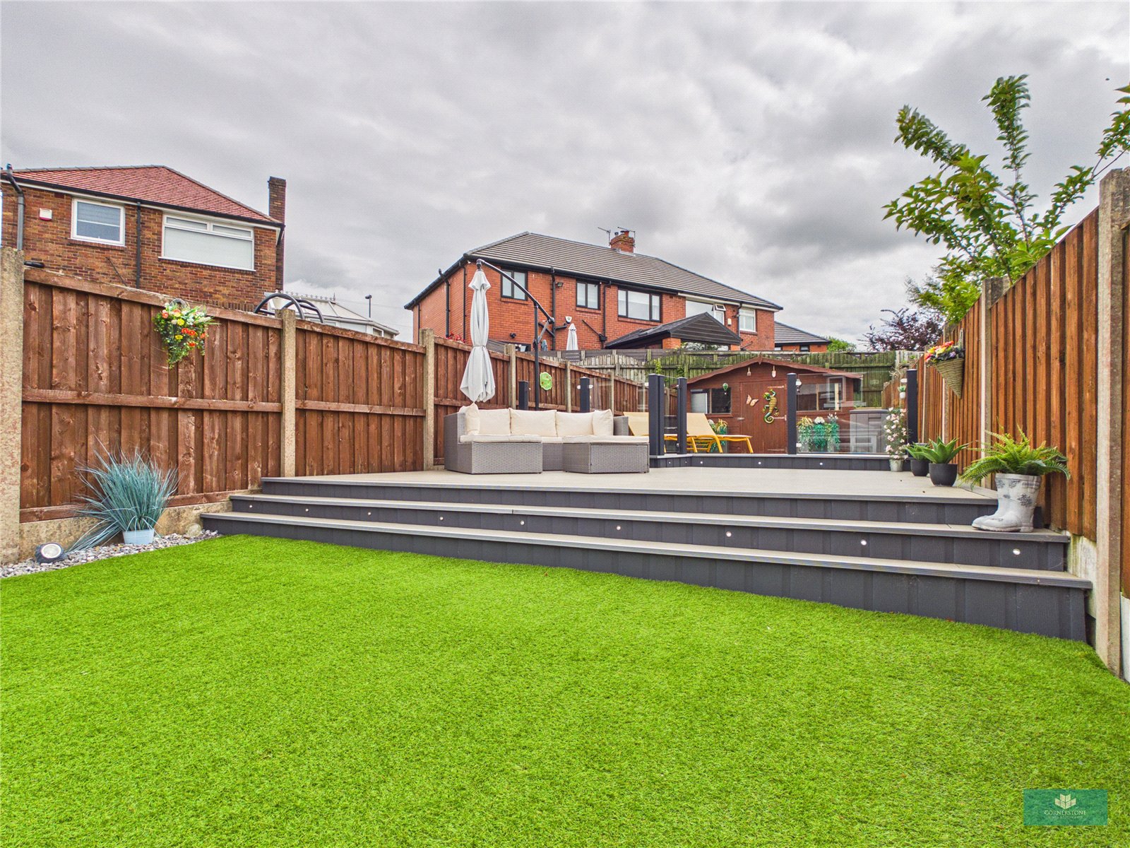Edward Road, Shaw