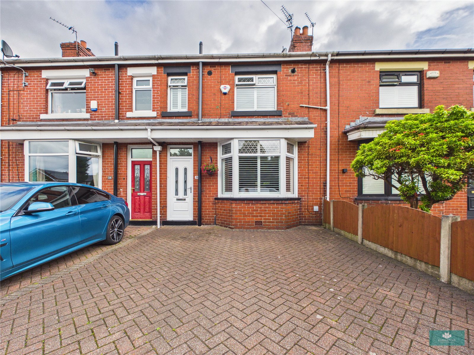 Edward Road, Shaw