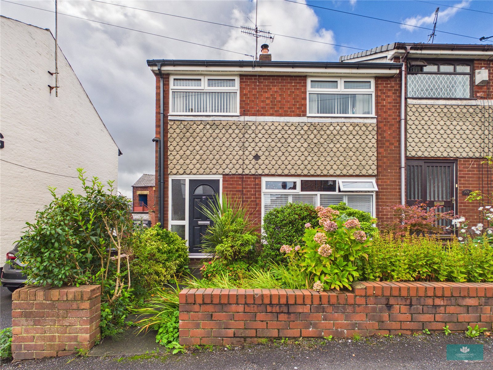 Rochdale Road, Shaw