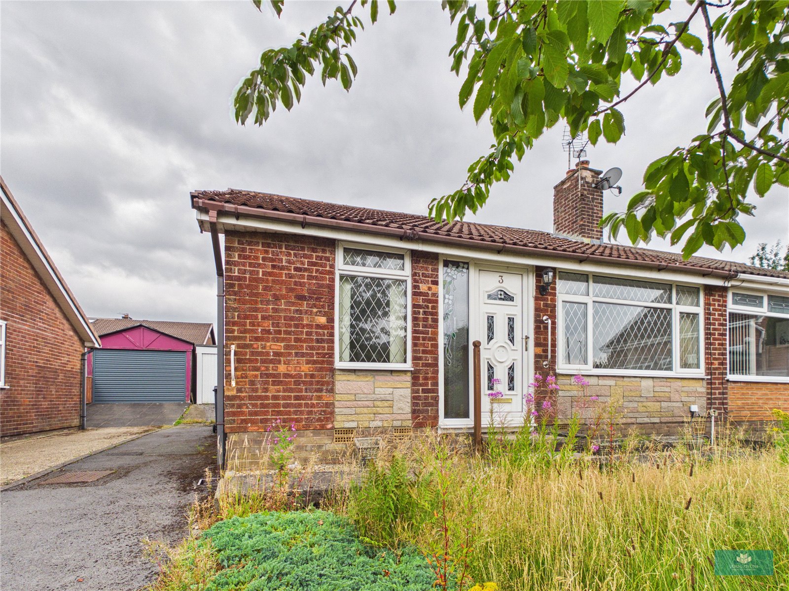 Bowland Close, High Crompton