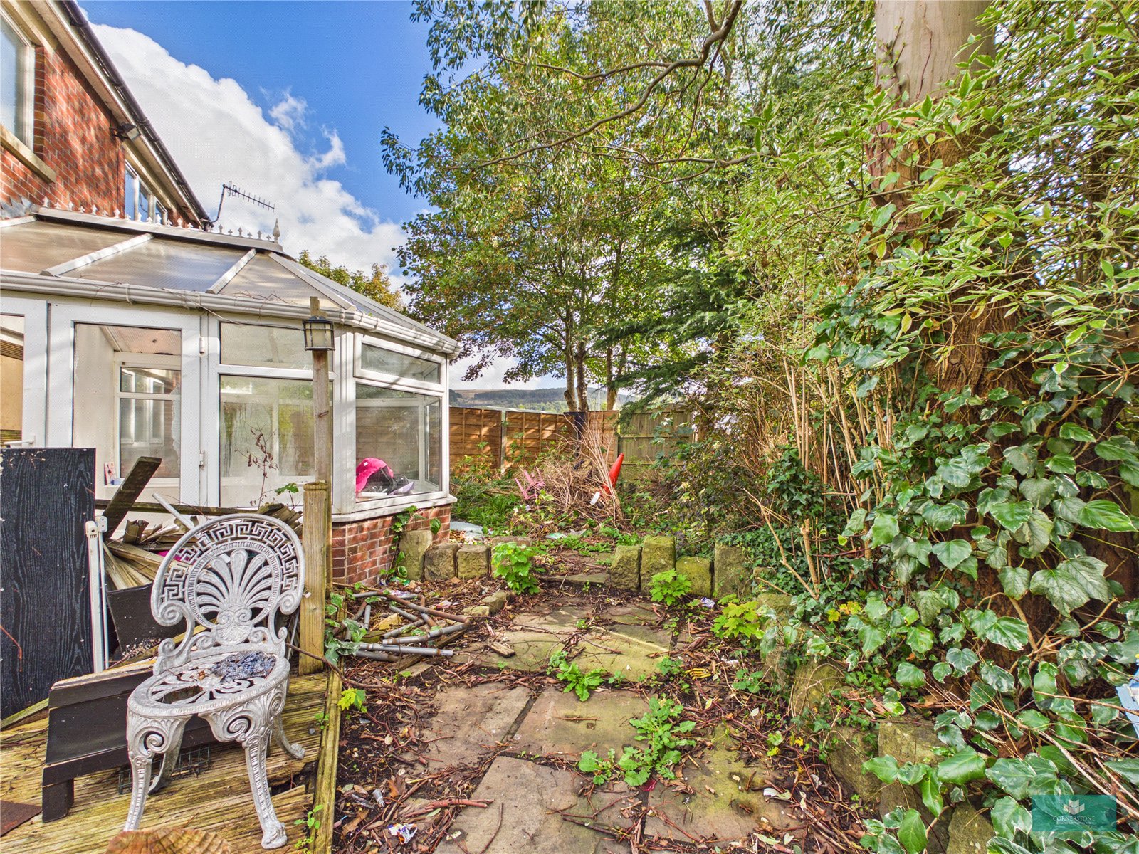 St Josephs Close, Shaw