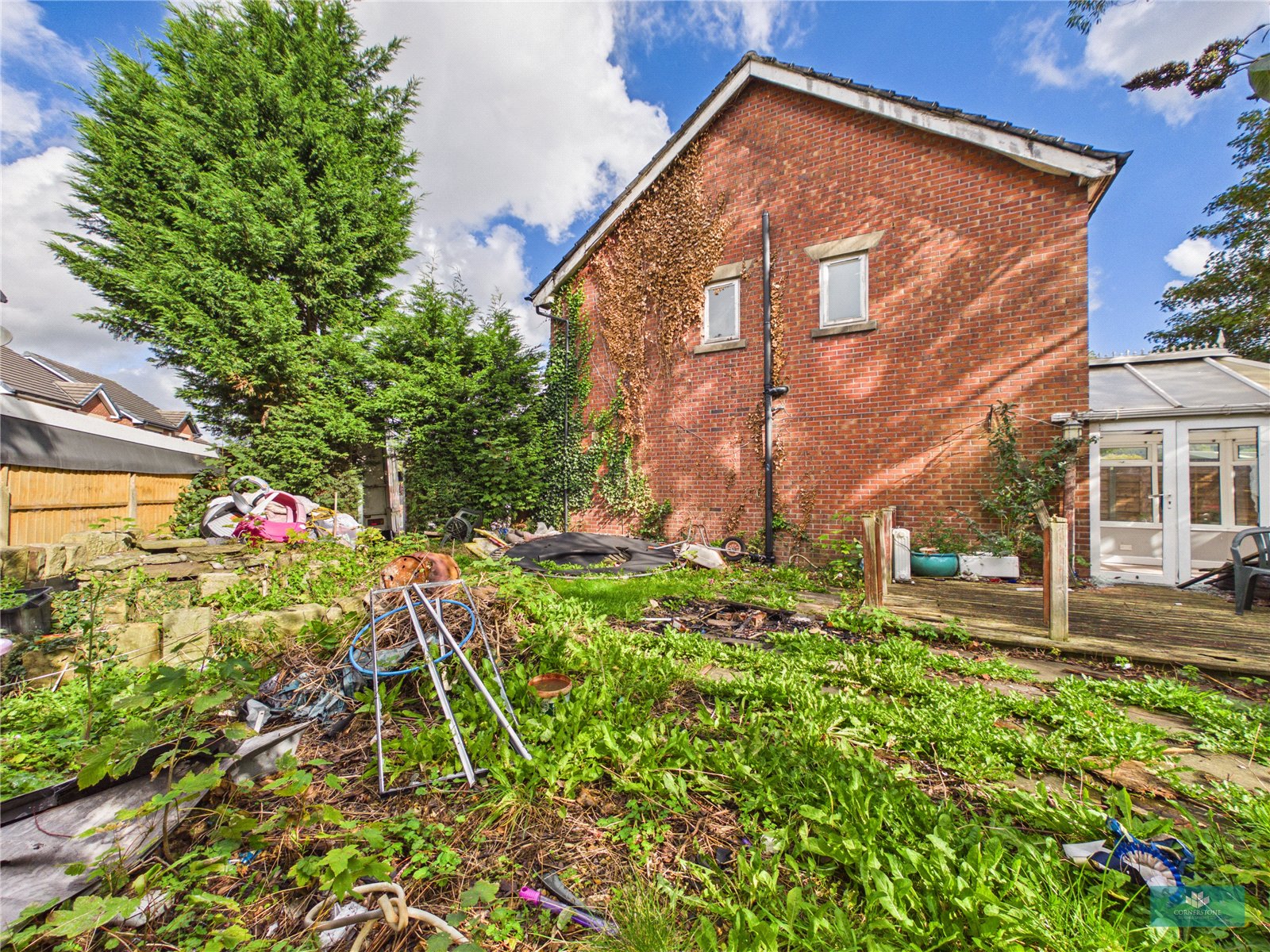 St Josephs Close, Shaw
