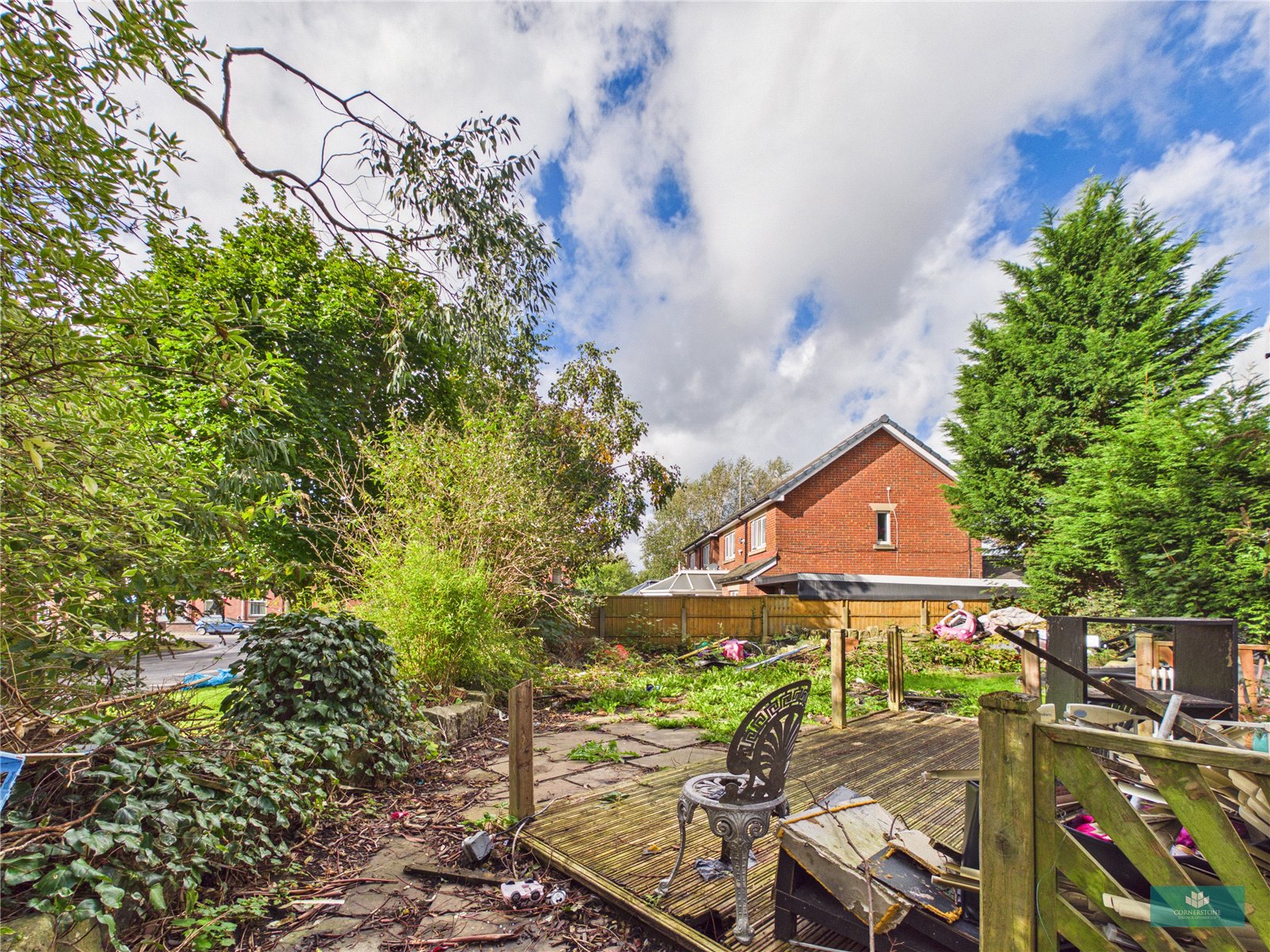 St Josephs Close, Shaw
