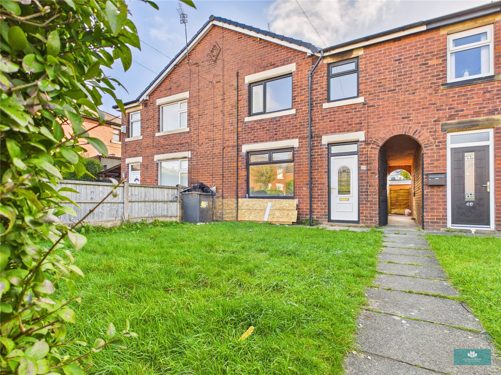 Scowcroft Lane, Shaw