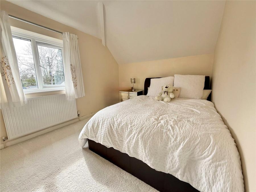 Image for Laurel Avenue, Brent Knoll
