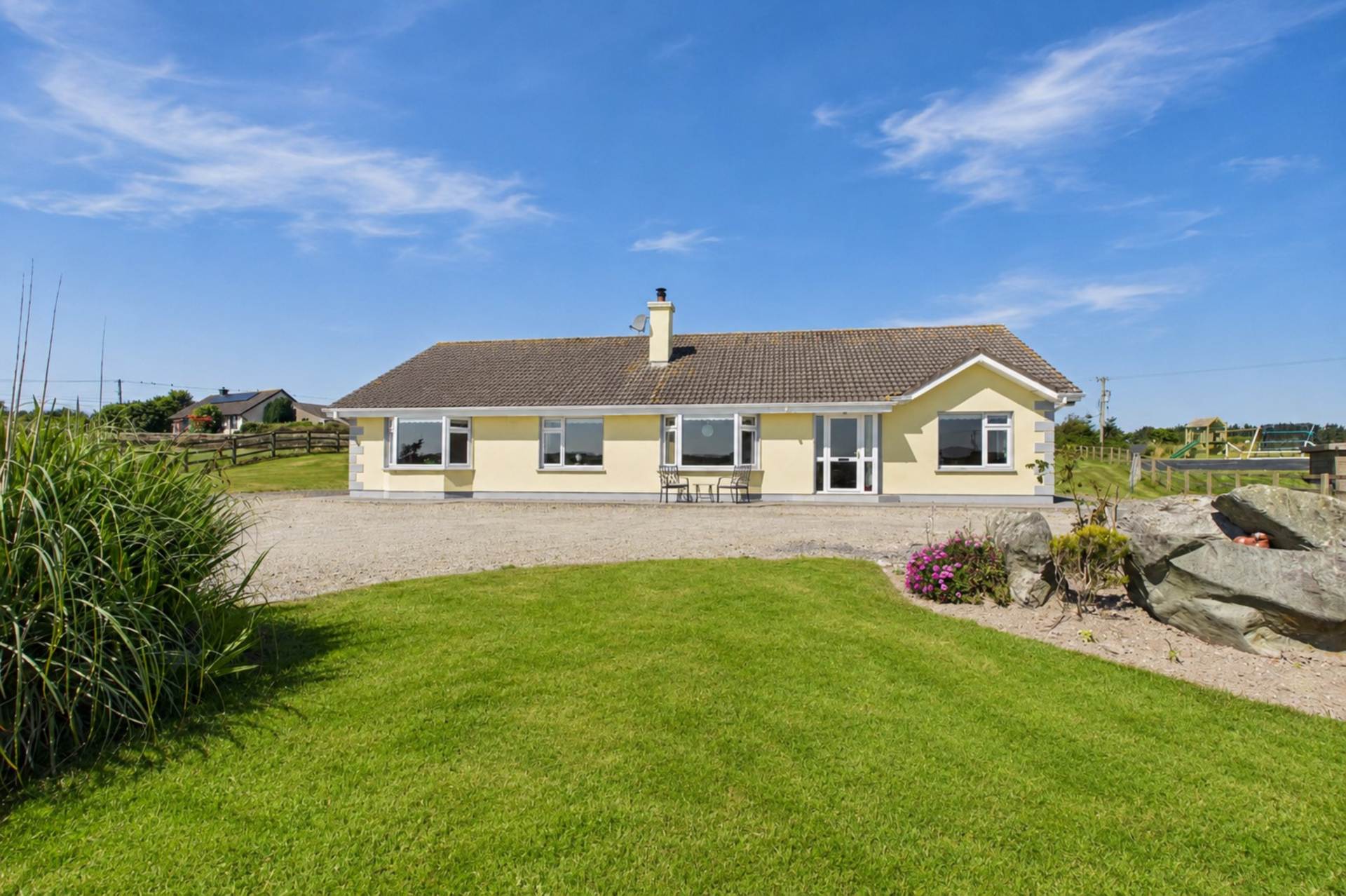 Crecy, Ballinageeragh, Dunhill