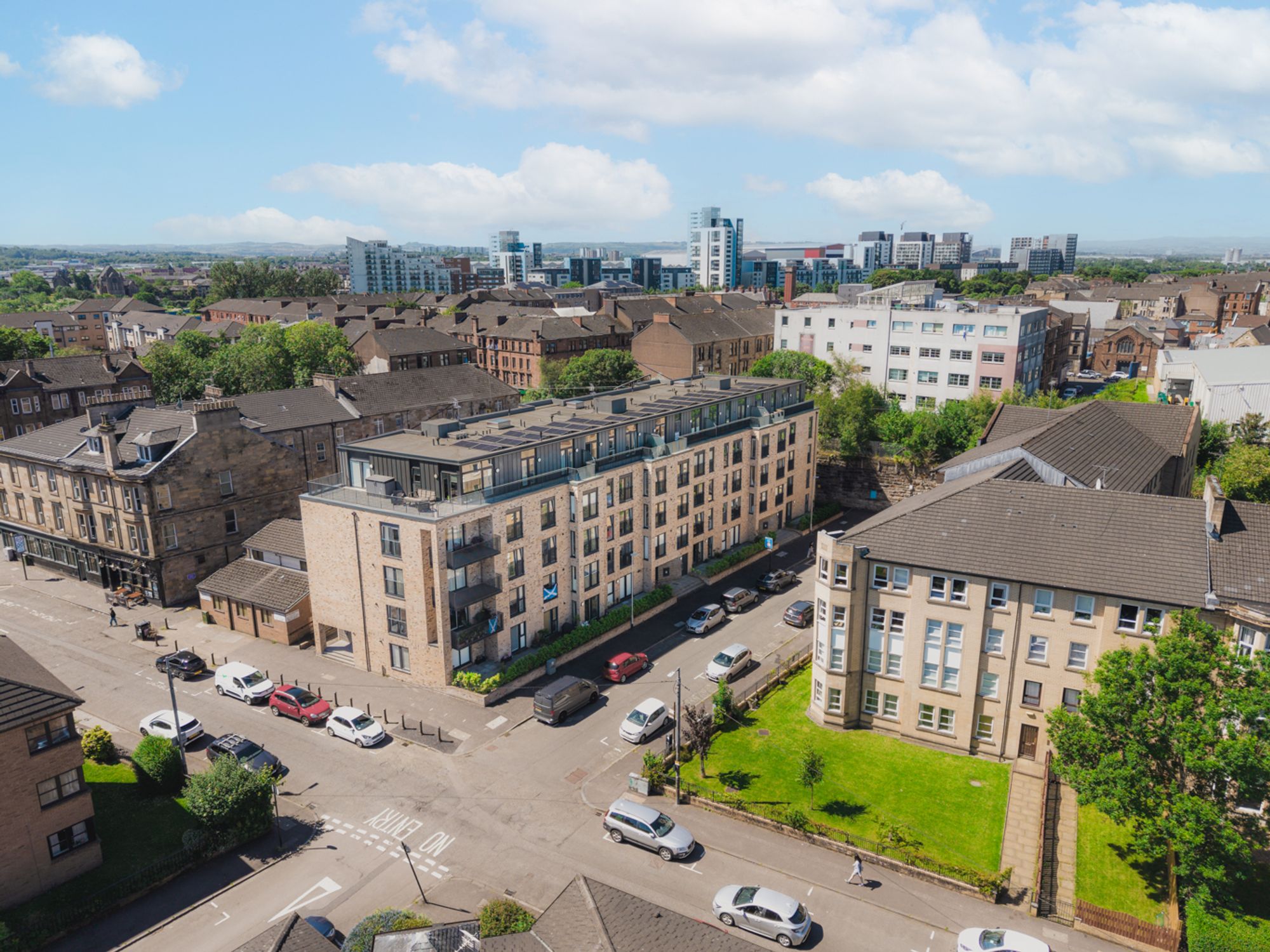 17 Burgh Hall Street, Partick, G11 — photo 1
