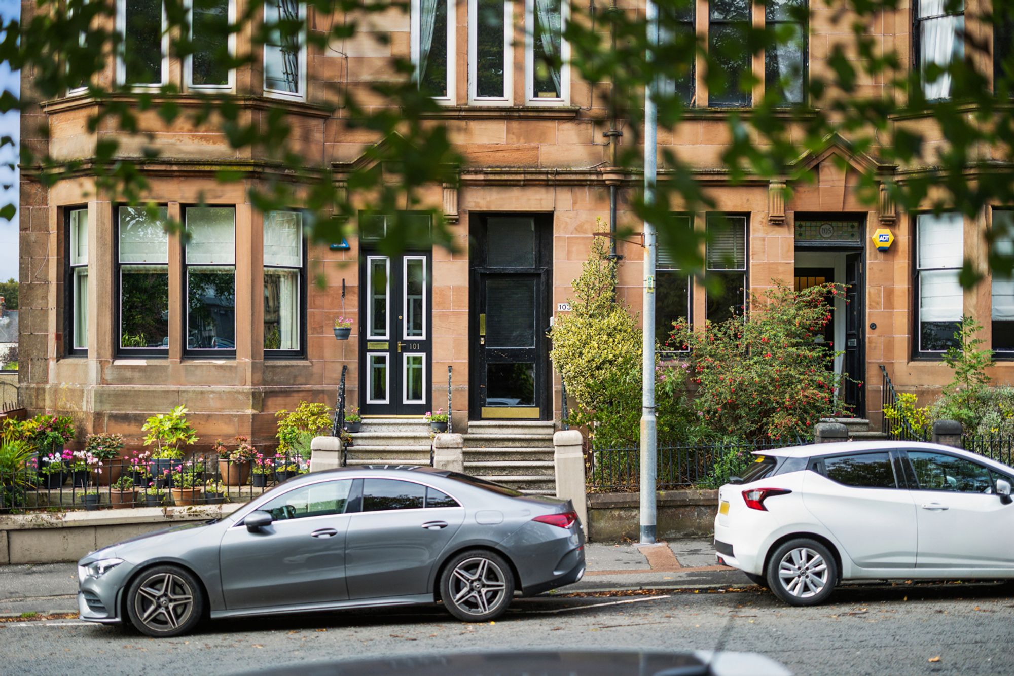 103 Broomhill Drive, Broomhill, G11 — photo 1