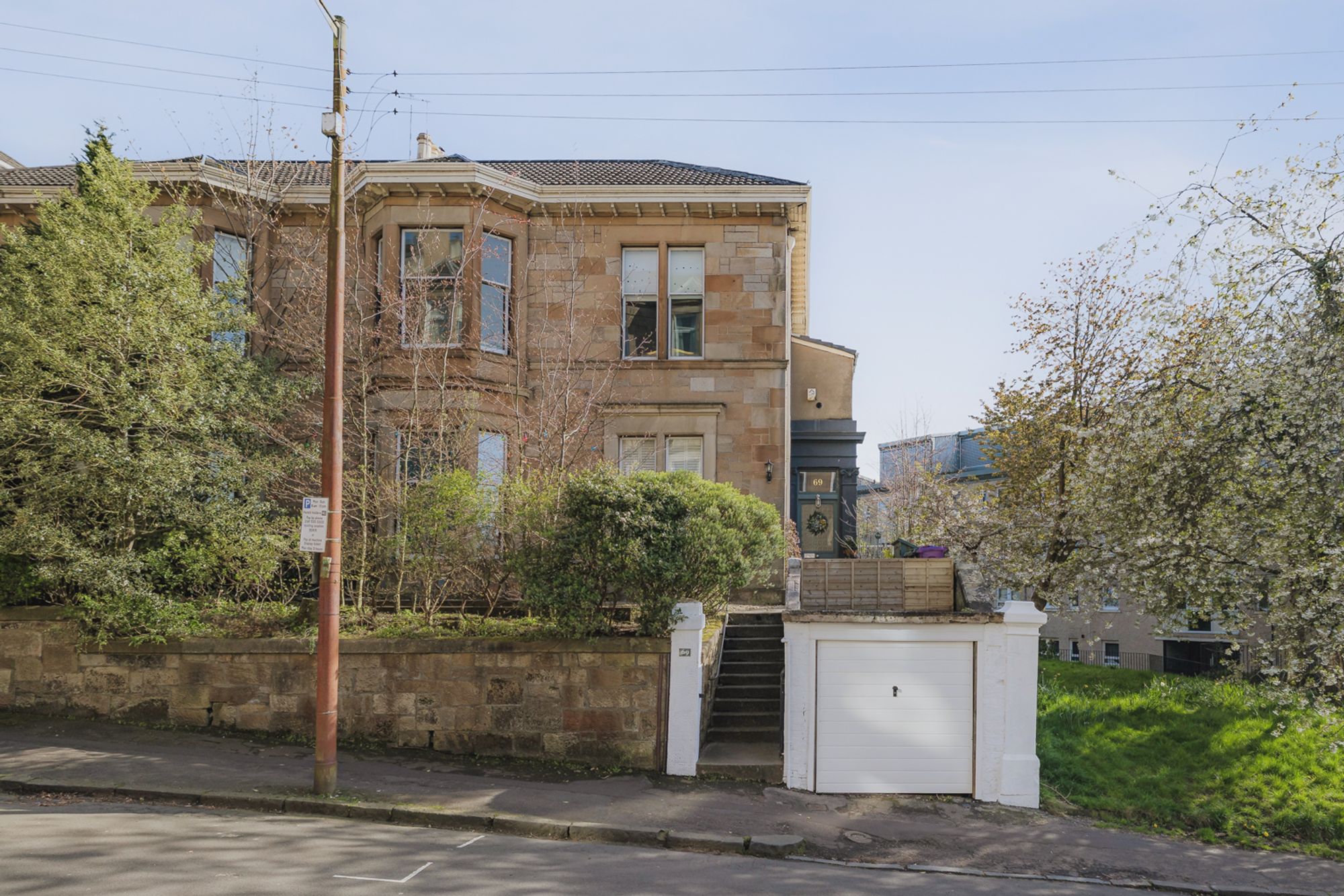 Fergus Drive, North Kelvinside, G20 — photo 1