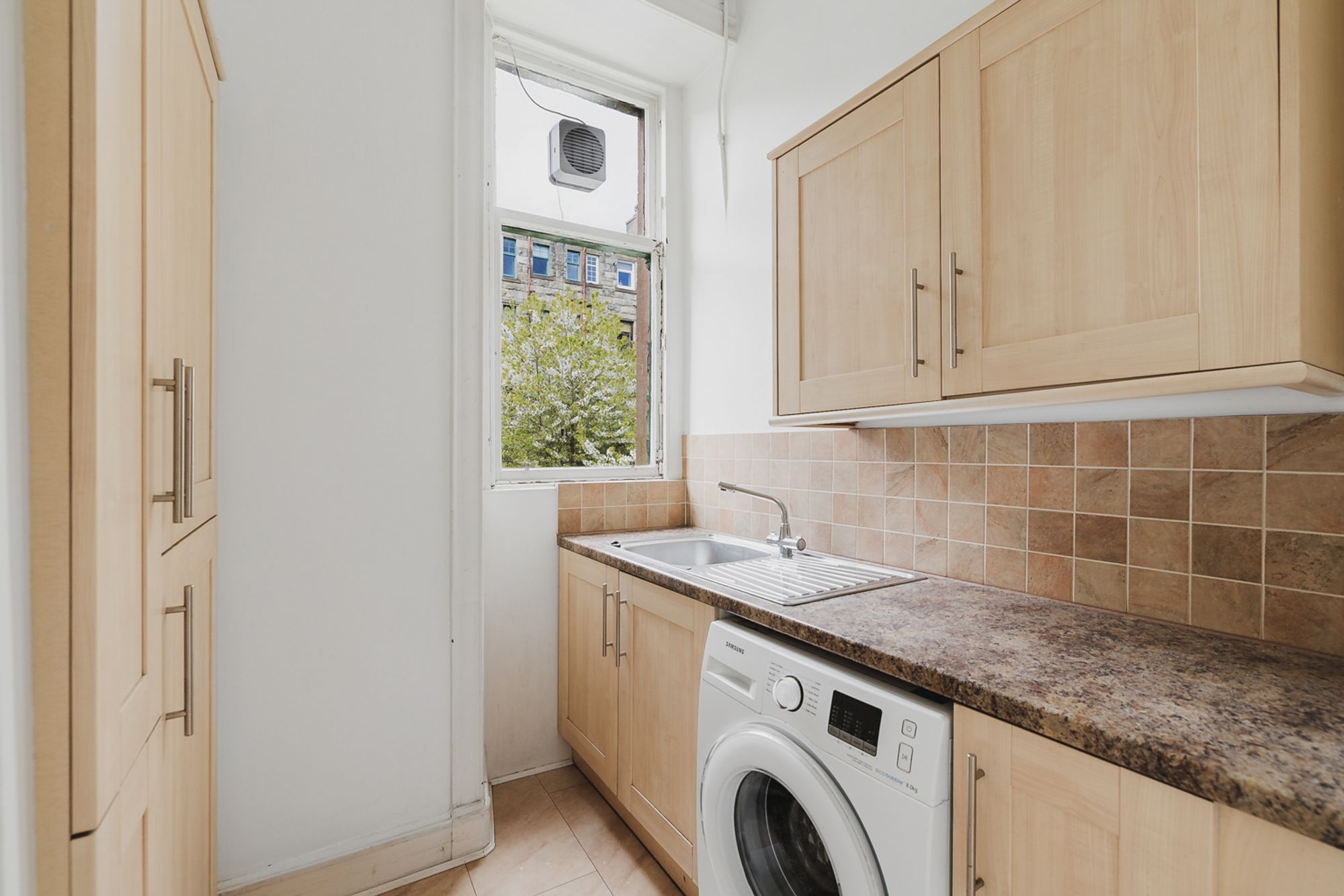 13 Naseby Avenue, Broomhill, G11 — photo 10