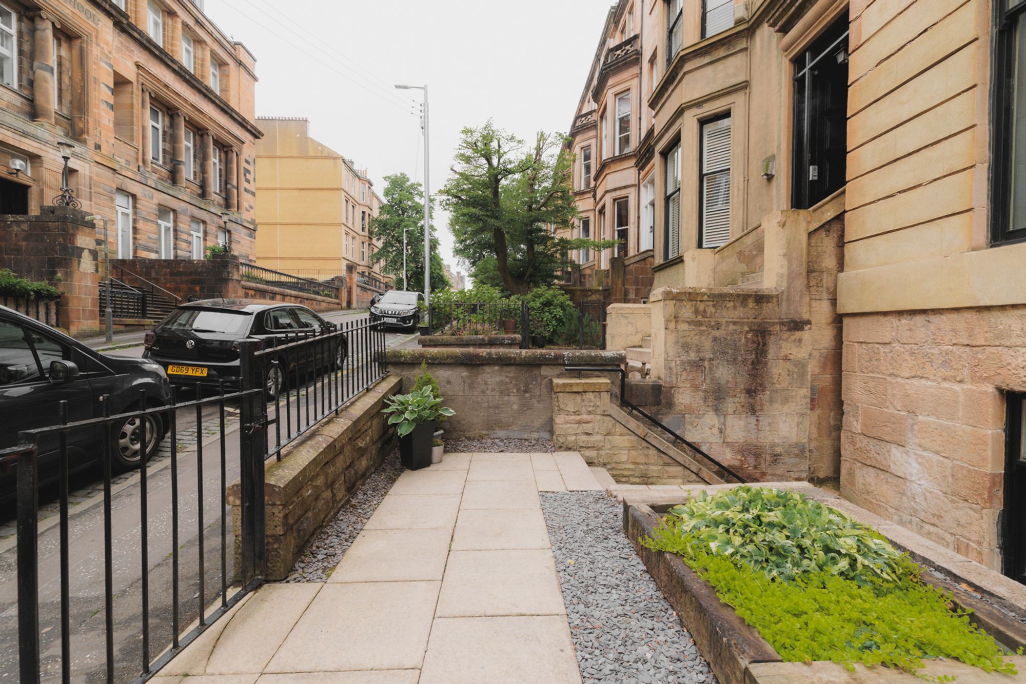 12 Cecil Street, Hillhead, G12 — photo 23