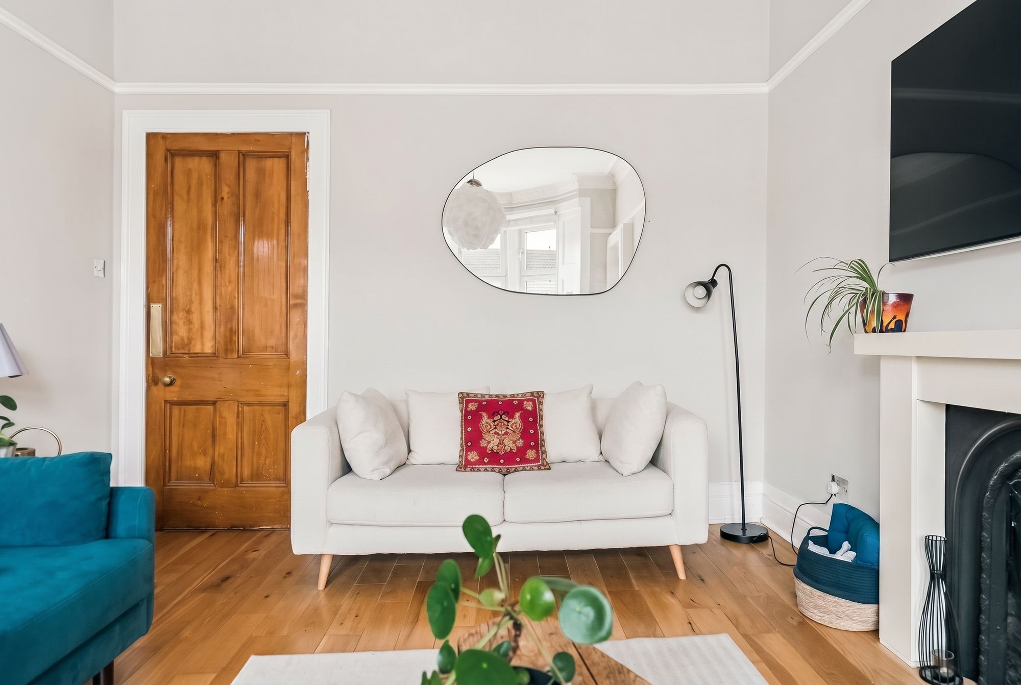 20 Caird Drive, Partickhill, G11 — photo 4