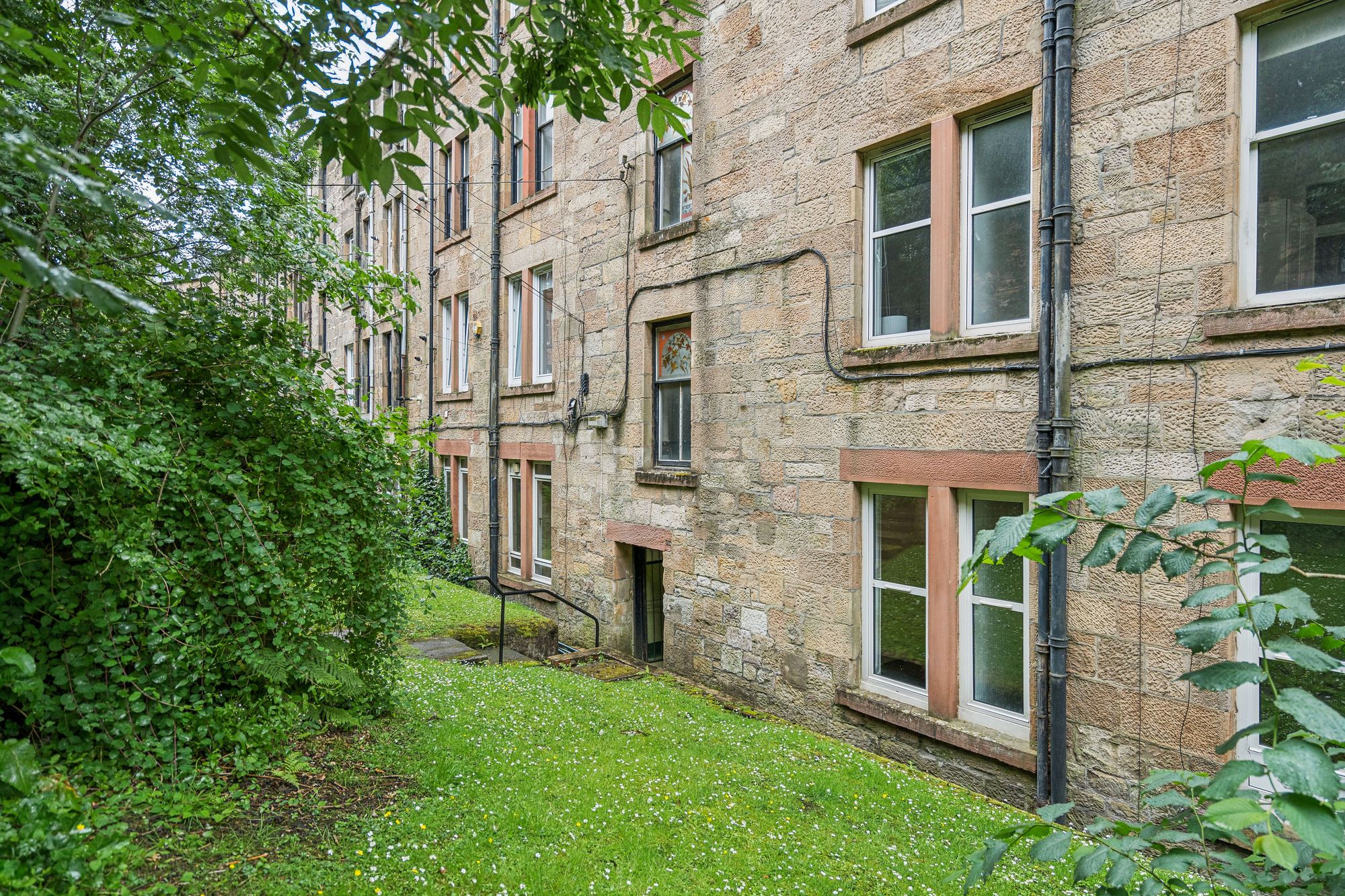 20 Caird Drive, Partickhill, G11 — photo 17