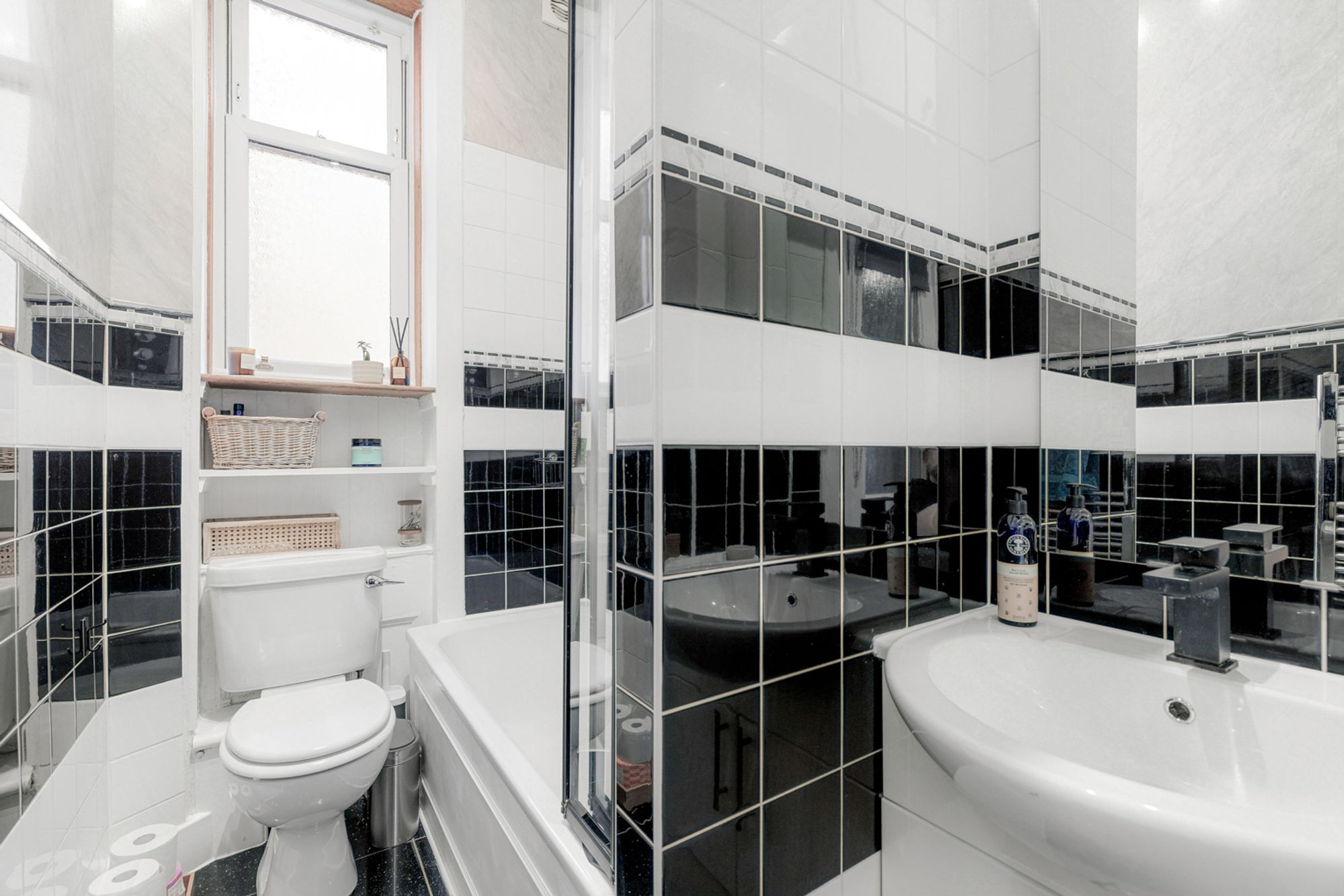 68 Queensborough Gardens, Hyndland, G12 — photo 14