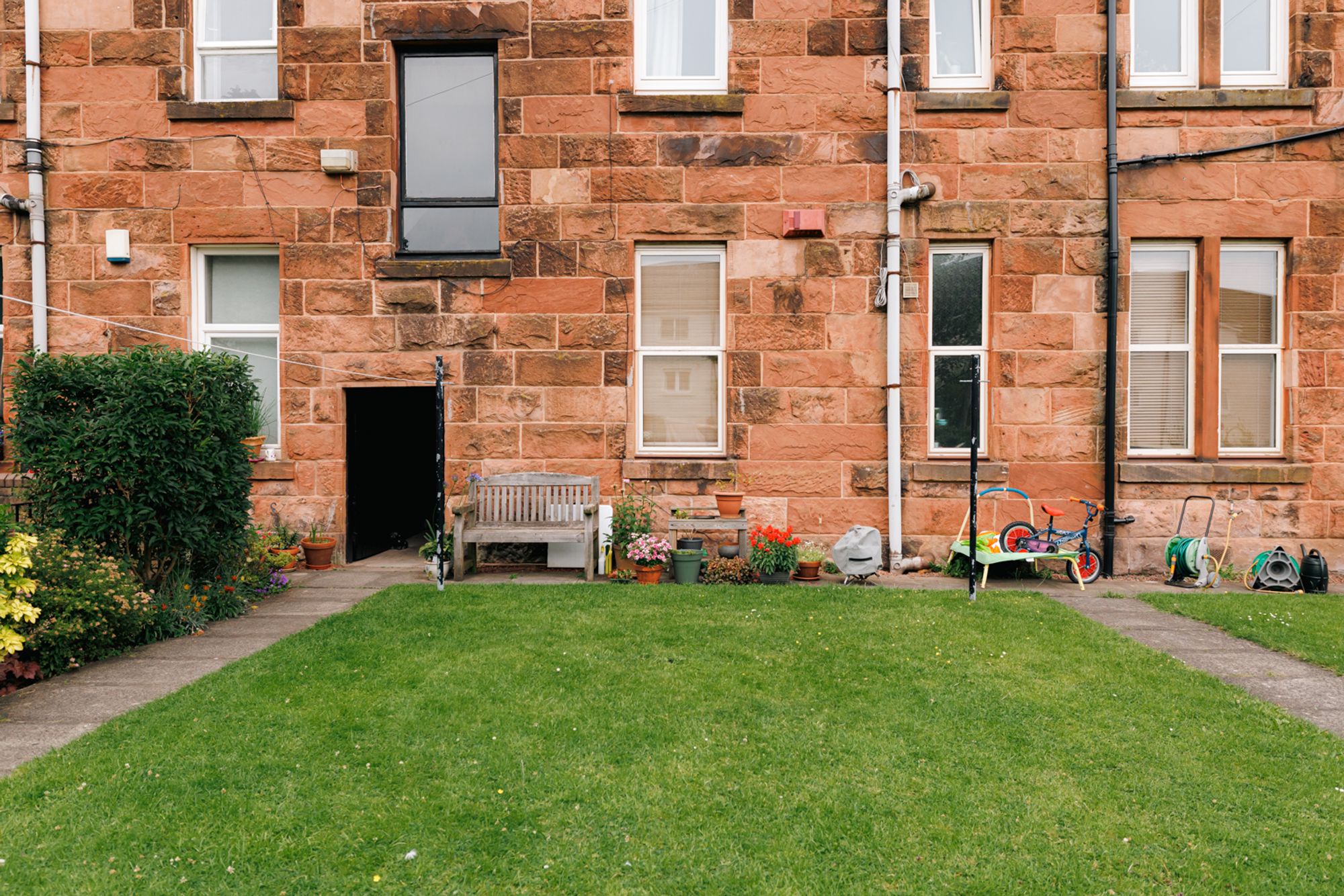9 Thornwood Gardens, Thornwood, G11 — photo 22