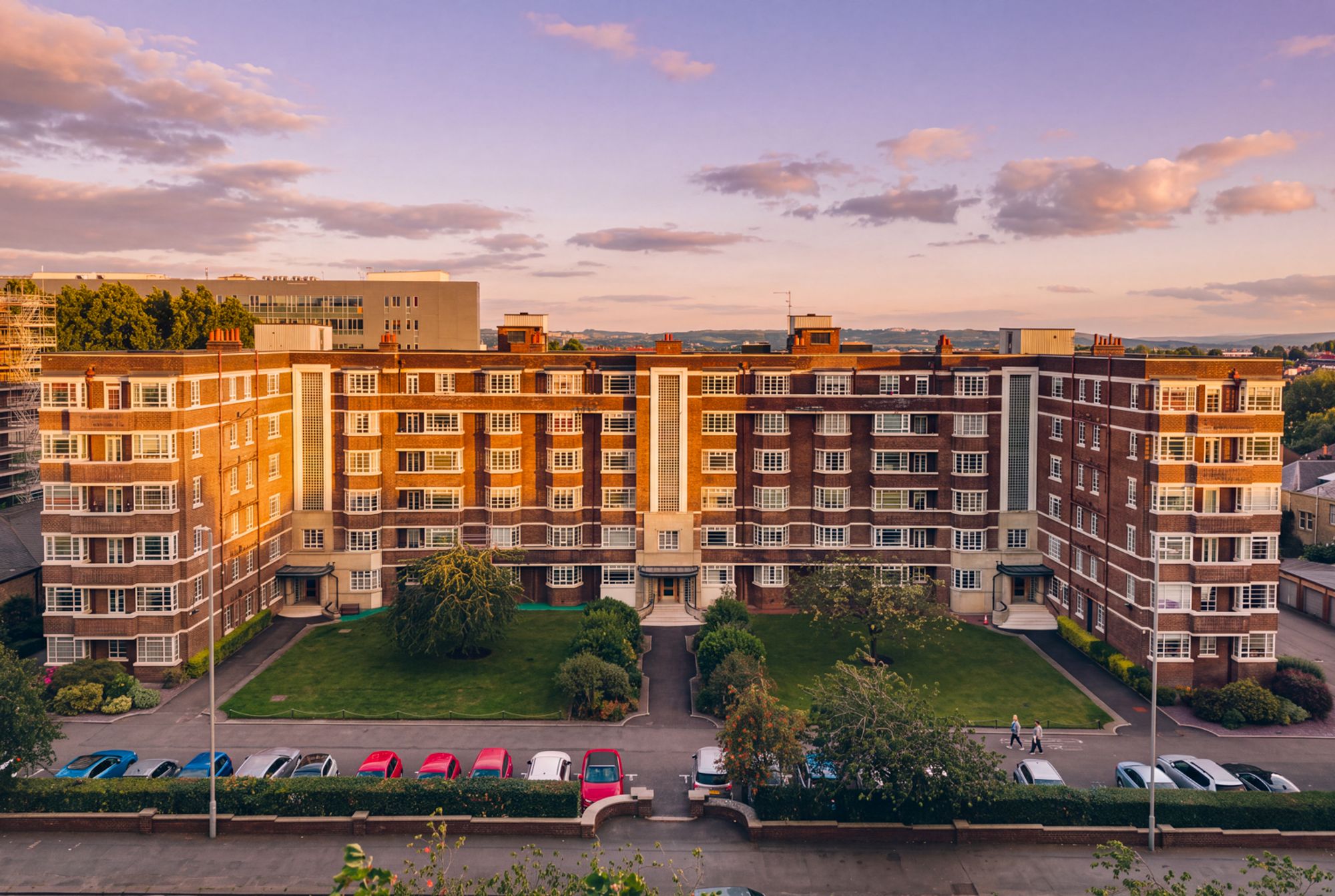 Kelvin Court, Anniesland, Glasgow, G12 0AQ — photo 1