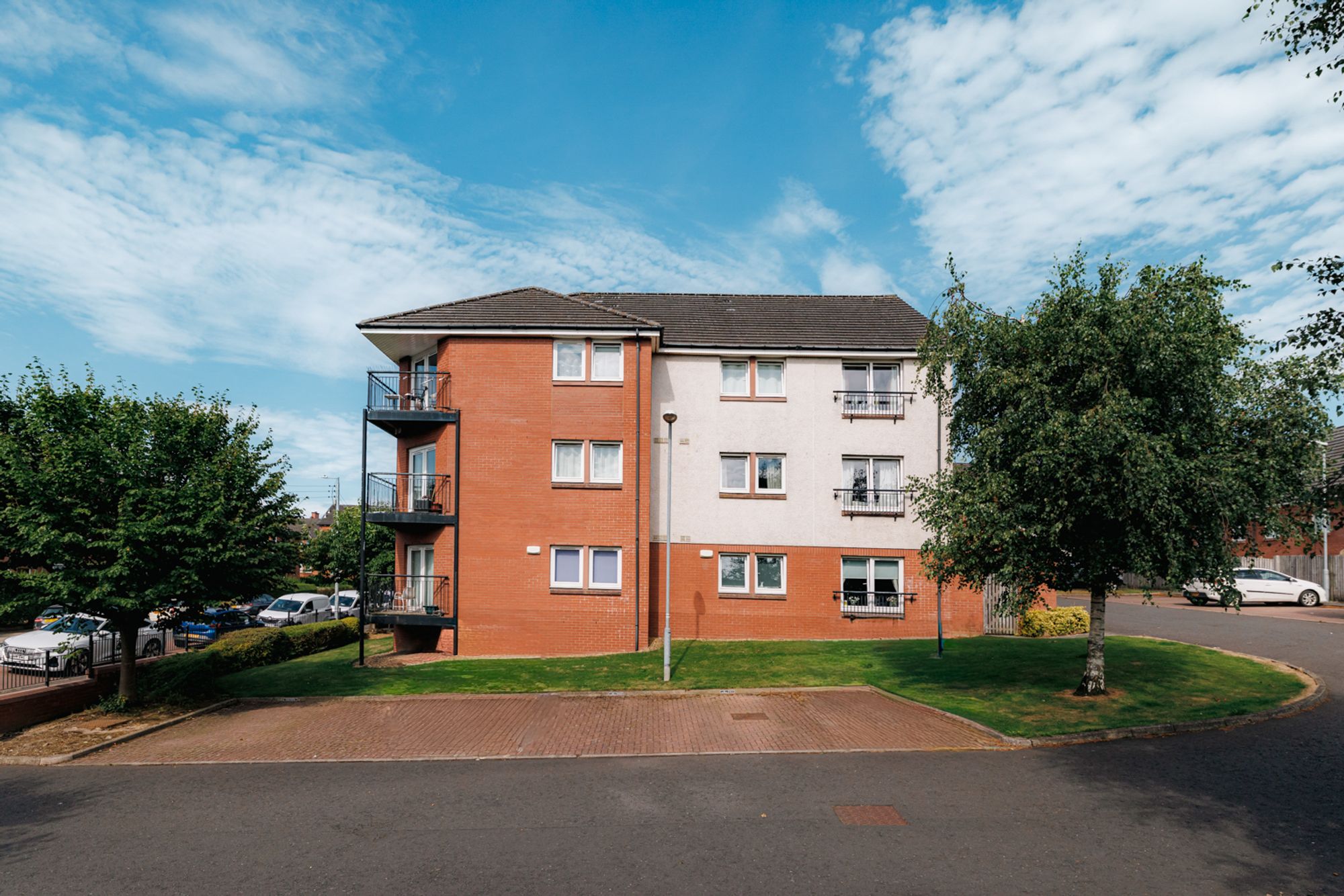 22 Larchfield Avenue, Scotstoun, G14 — photo 15