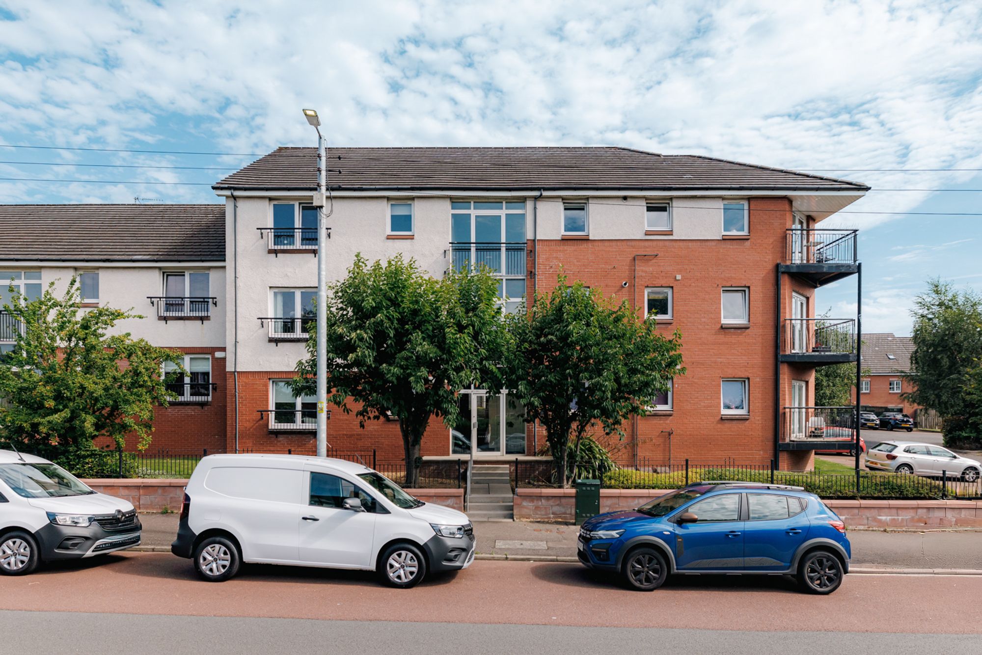 22 Larchfield Avenue, Scotstoun, G14 — photo 1