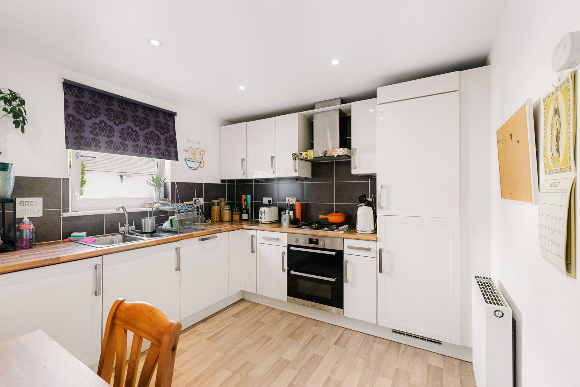 22 Larchfield Avenue, Scotstoun, G14 — photo 5