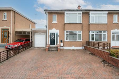 Iain Road, Bearsden, G61
