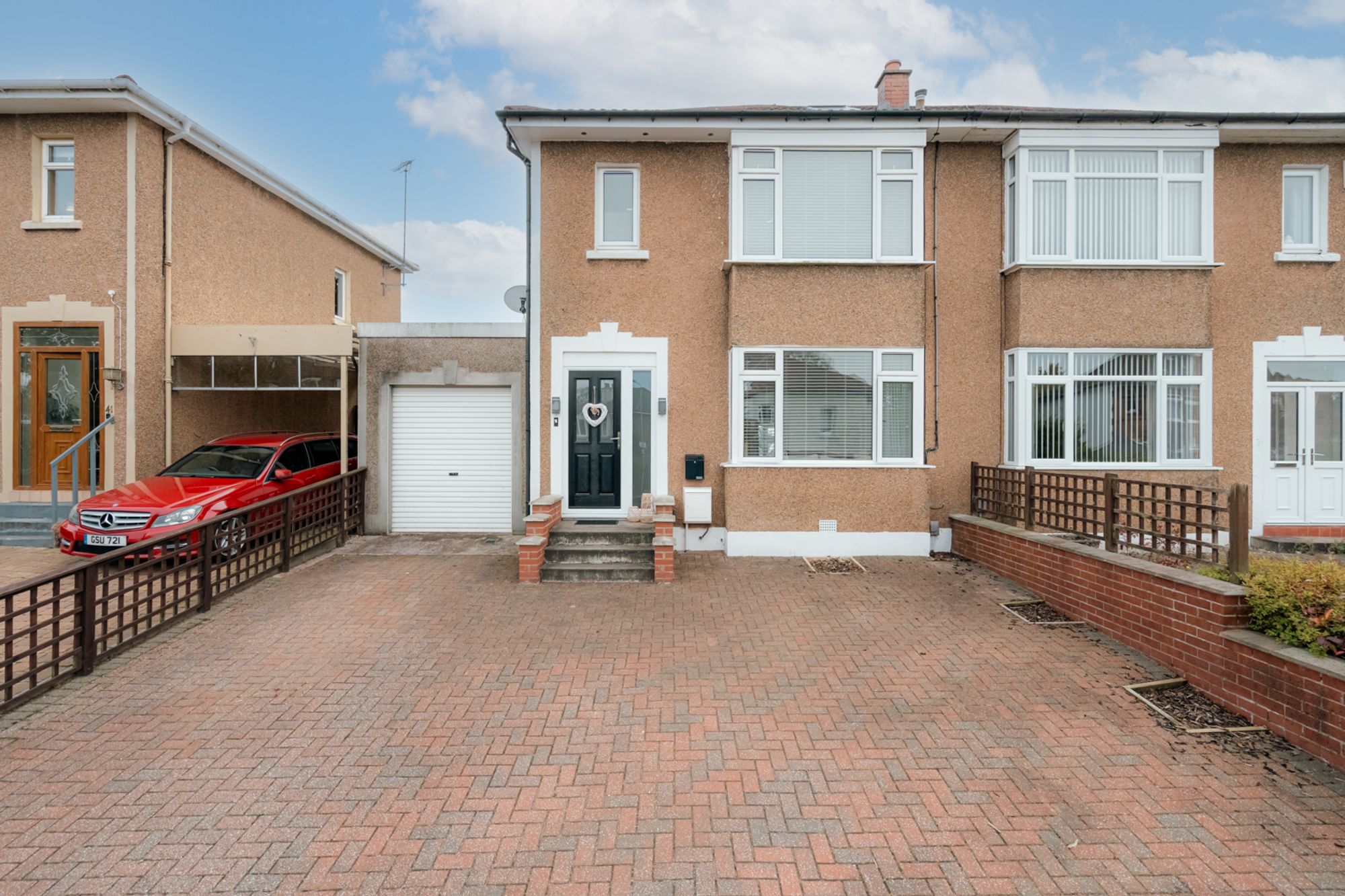 Iain Road, Bearsden, G61 — photo 1