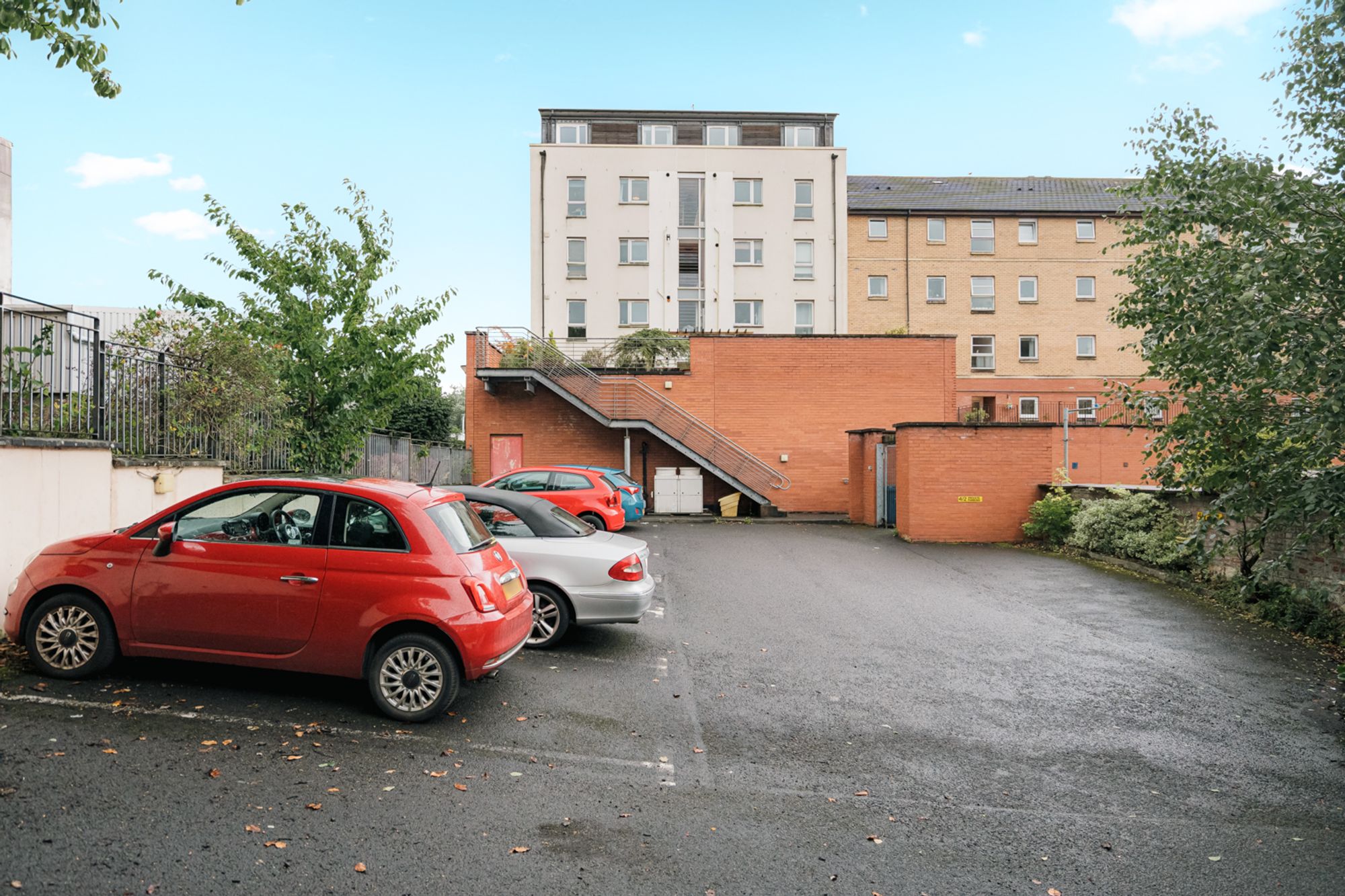 91 Crow Road, Partick, G11 — photo 21