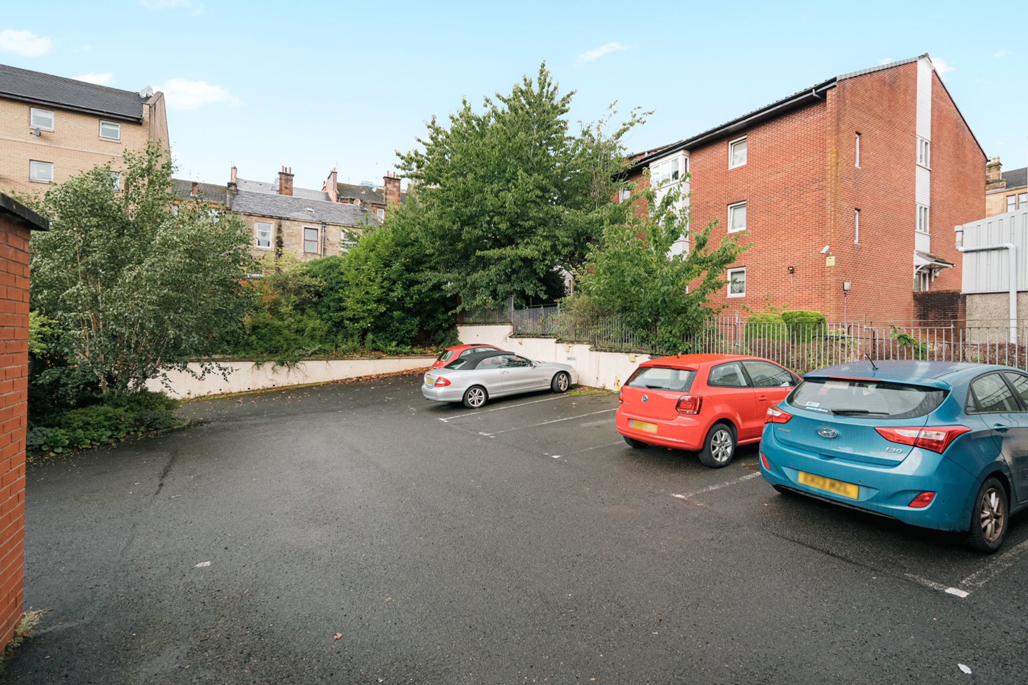 91 Crow Road, Partick, G11 — photo 22