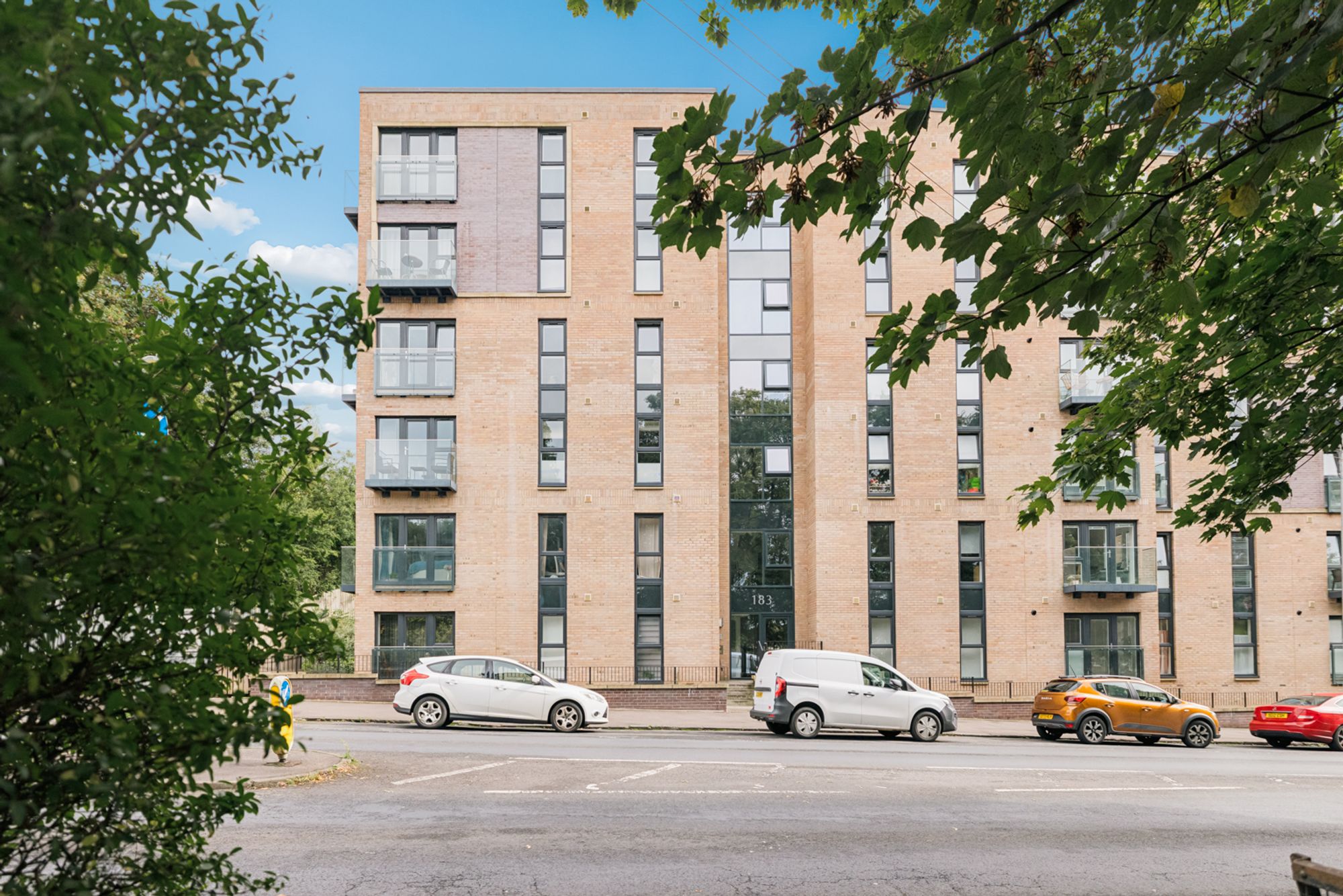 183 Dorchester Avenue, Kelvindale, G12 — photo 1