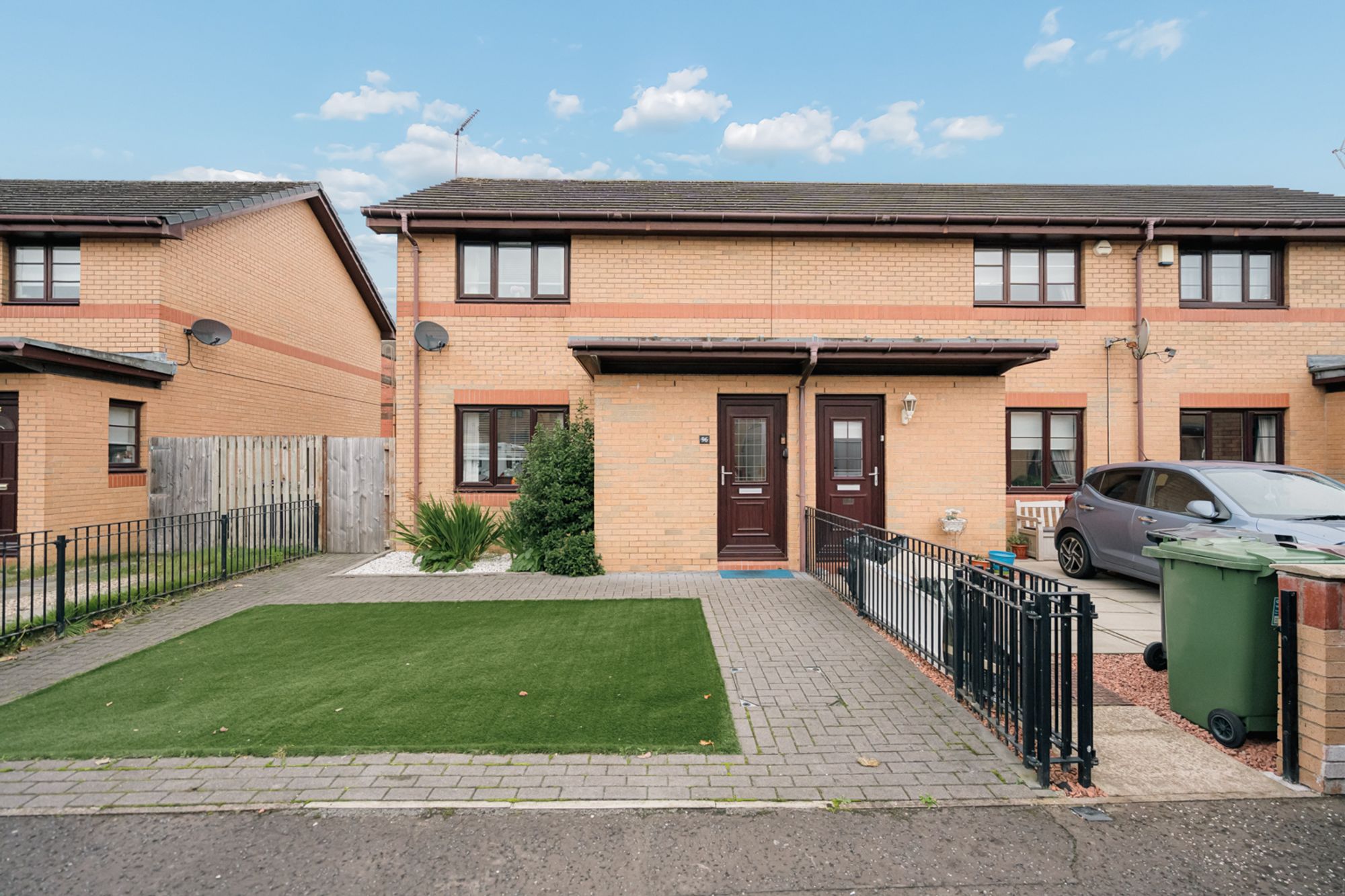 Medwyn Street, Whiteinch, G14 — photo 1