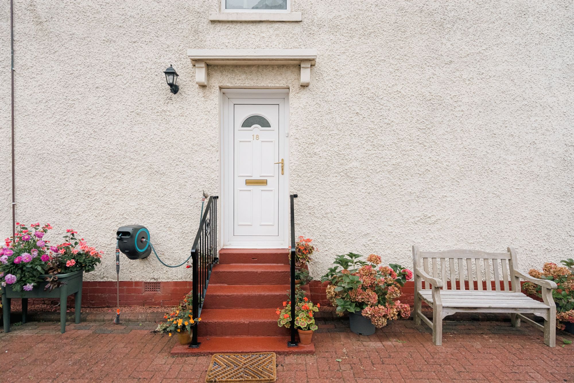 Knightsbridge Street, Glasgow, G13 — photo 19