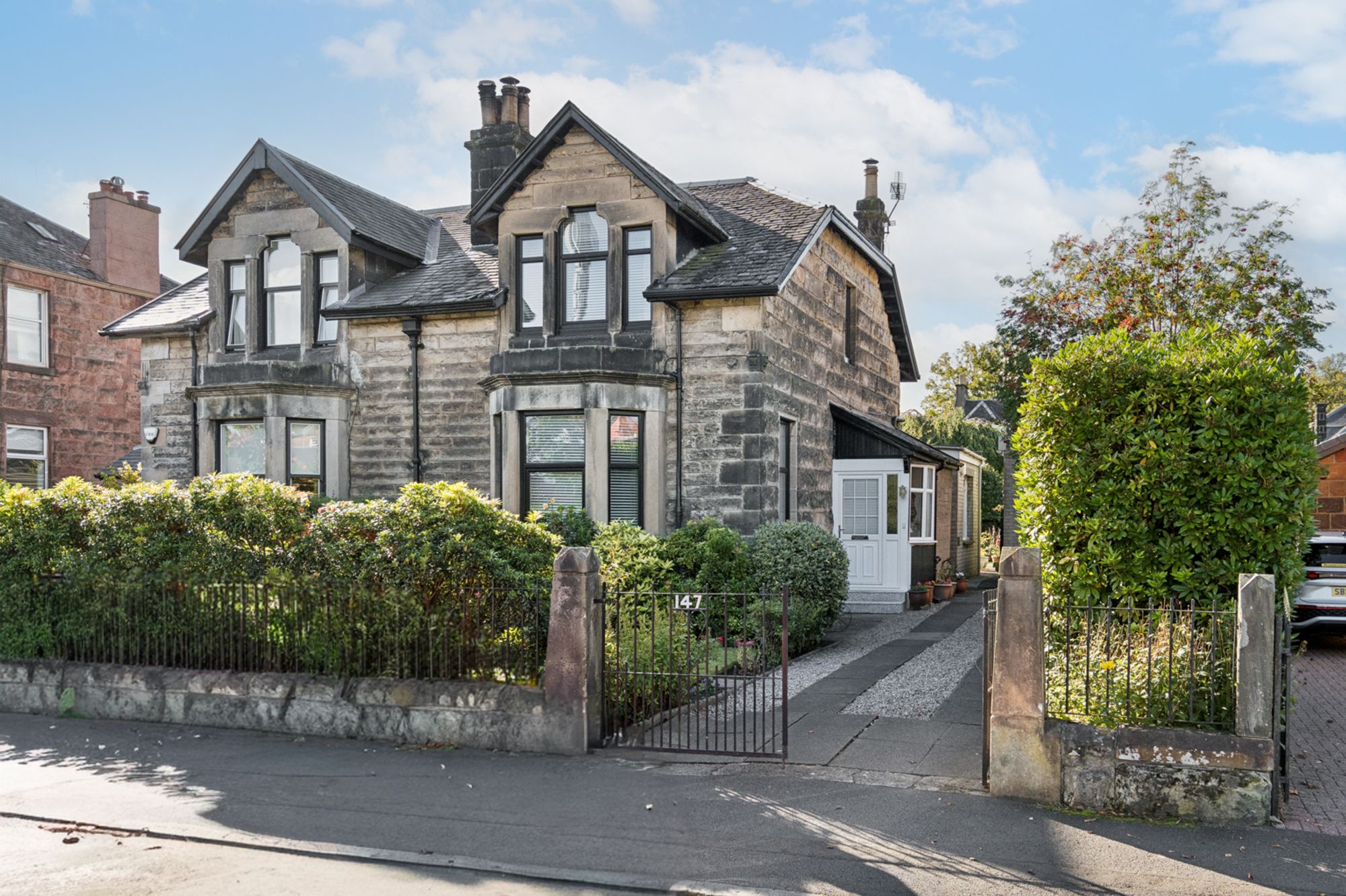 Balshagray Avenue, Jordanhill, G11 — photo 1