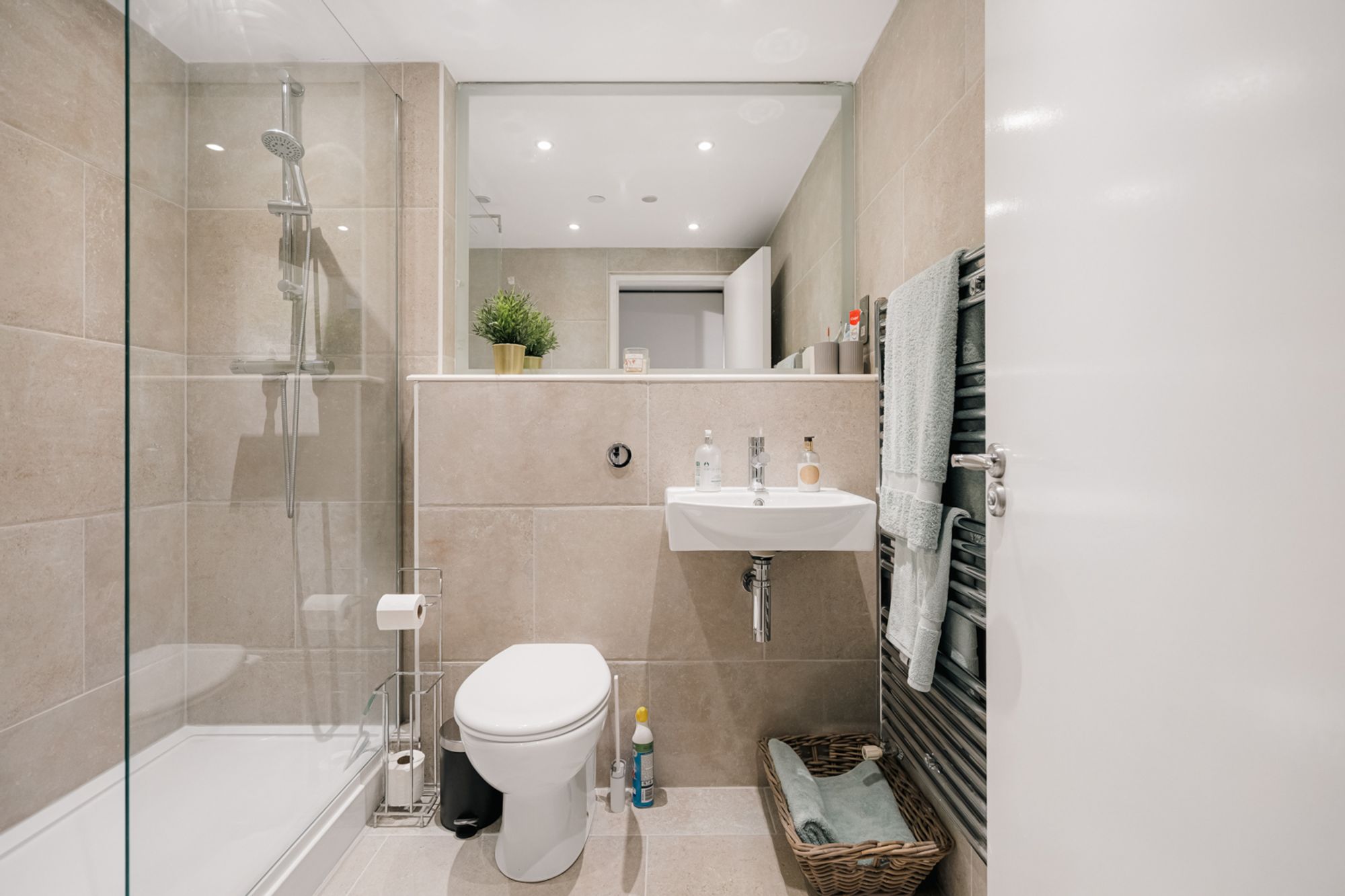 15 Crown Road North, Dowanhill, G12 — photo 16