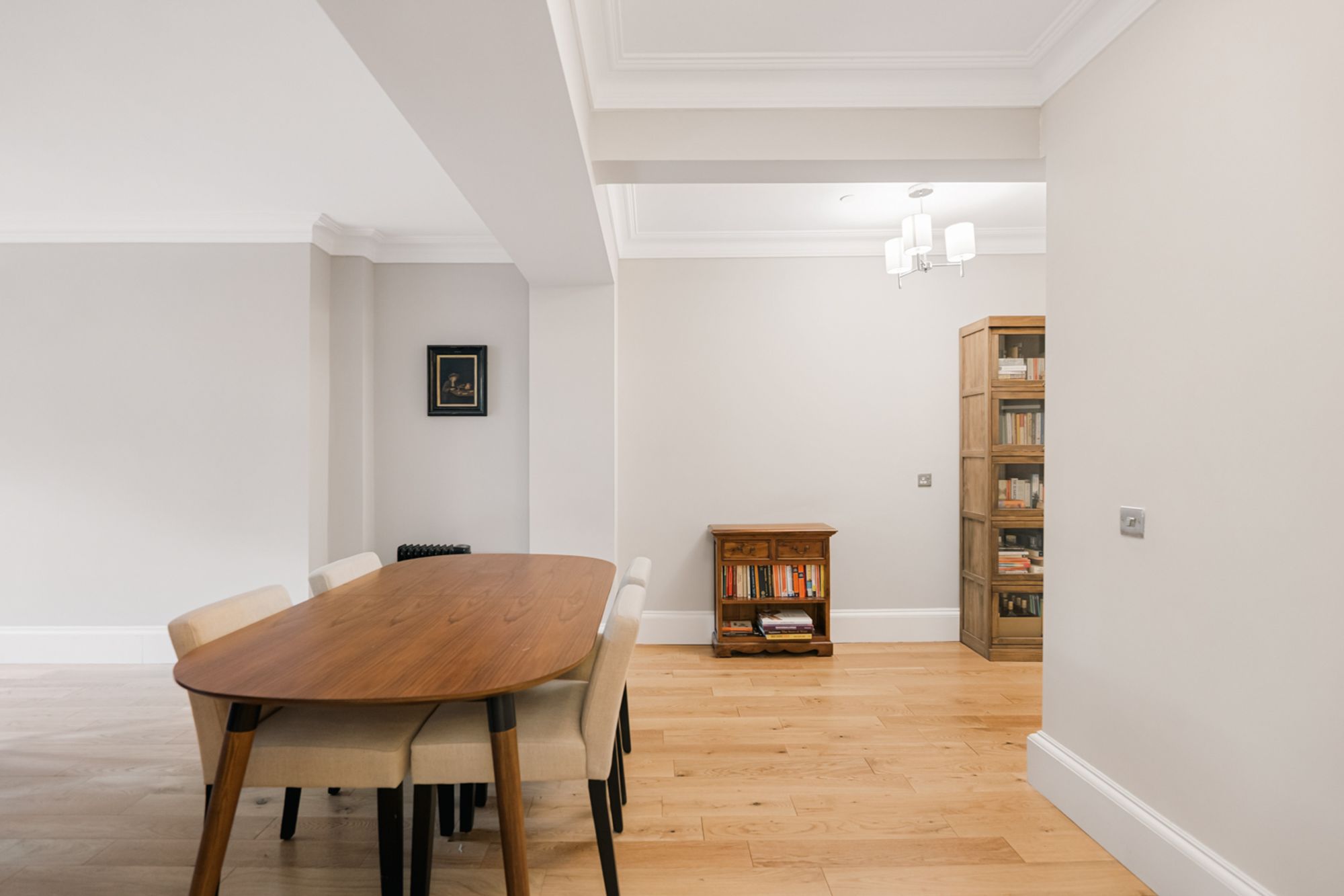 MAIN DOOR Garden Flat 34 Huntly Gardens — photo 7