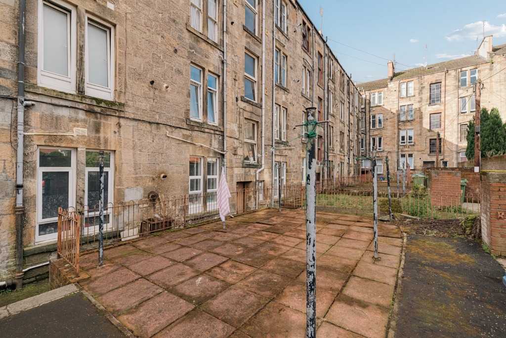 Fairlie Park Drive, Thornwood, Glasgow, G11 — photo 16
