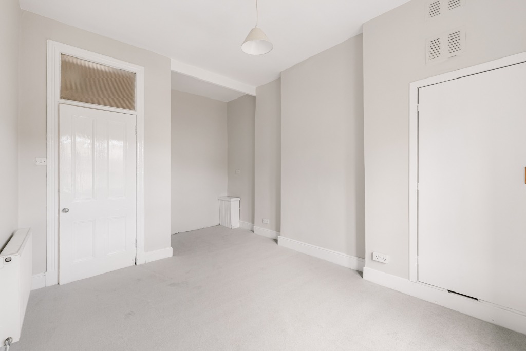 Fairlie Park Drive, Thornwood, Glasgow, G11 — photo 12
