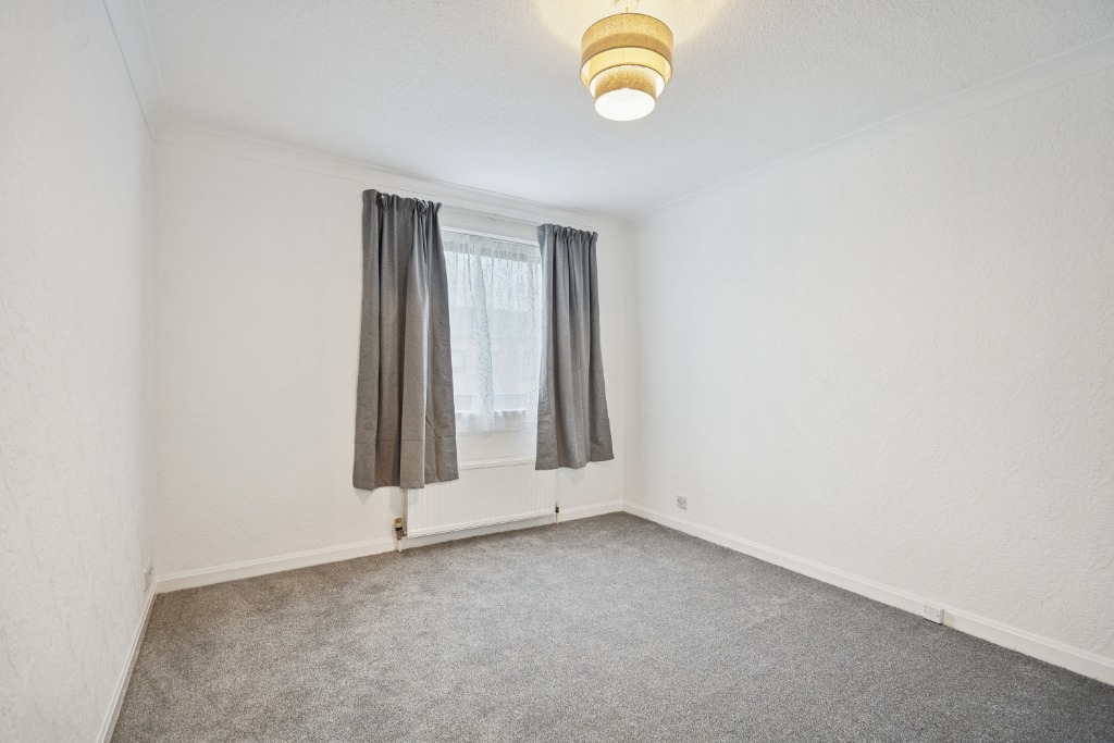 Ascot Court, Anniesland, Glasgow, G12 — photo 3