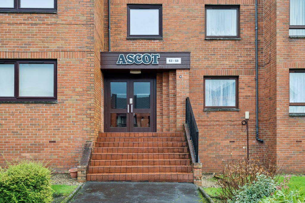 Ascot Court, Anniesland, Glasgow, G12 — photo 2
